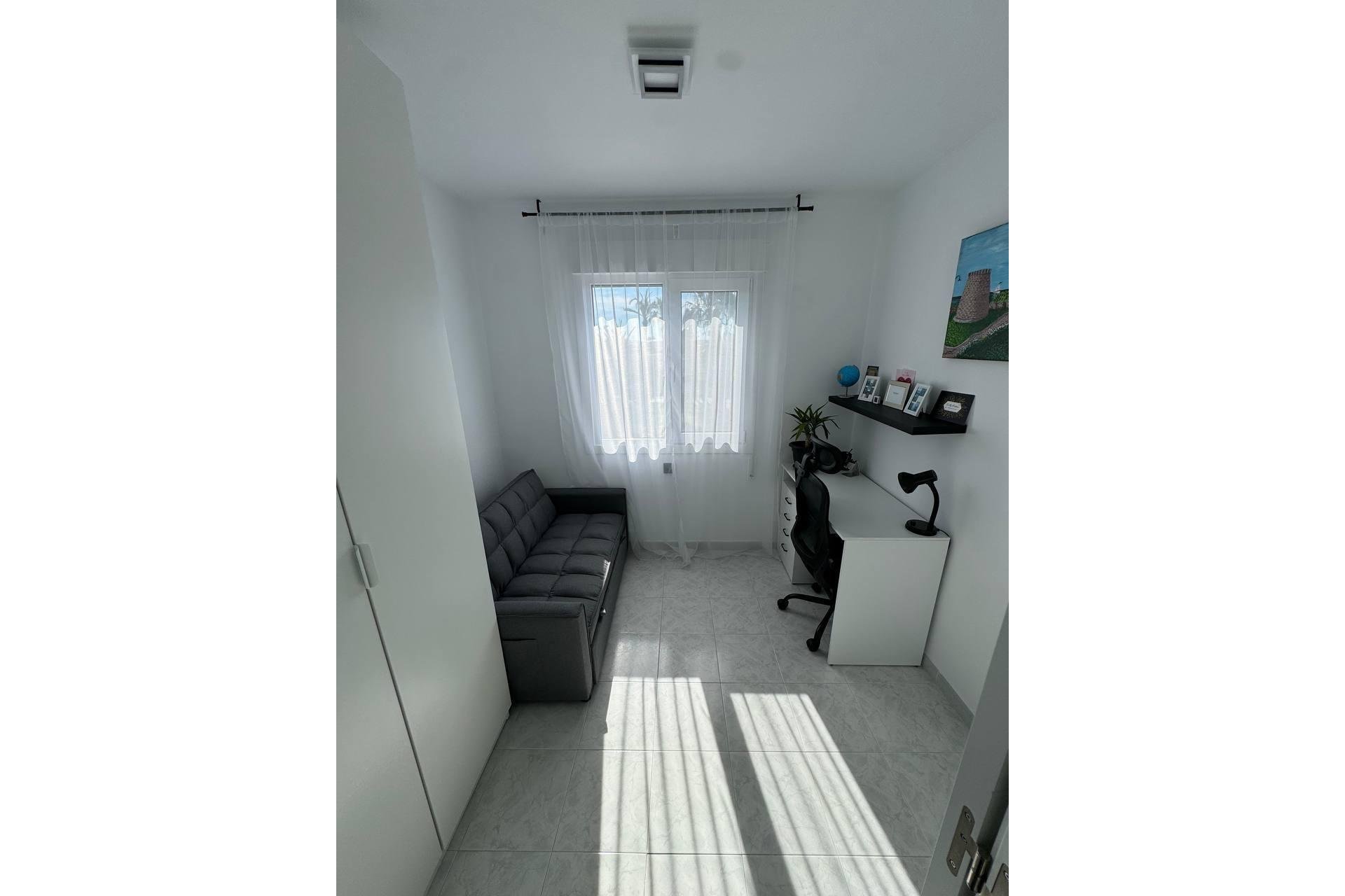 Revente - Duplex -
Torrevieja - Carrefour
