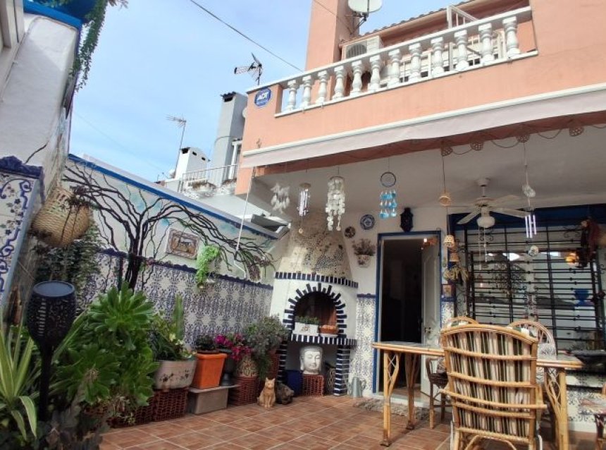 Revente - Duplex -
Torrevieja - Costa Blanca