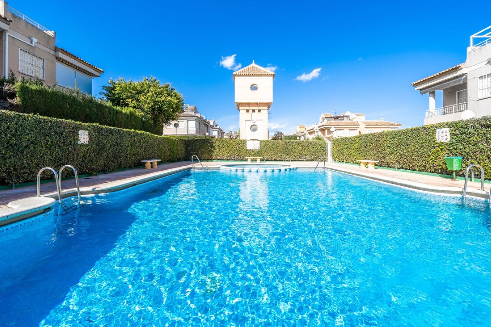 Revente - Duplex -
Torrevieja - Costa Blanca