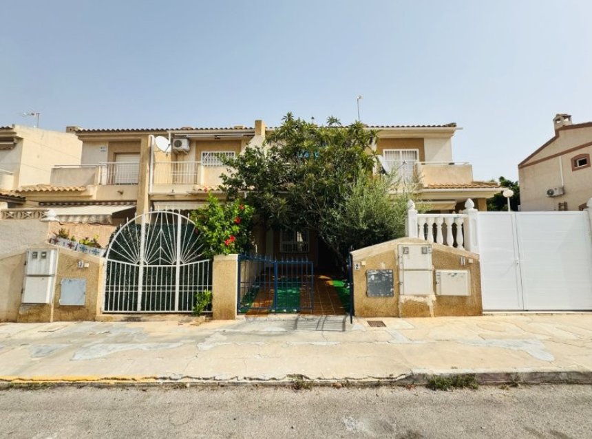 Revente - Duplex -
Torrevieja - Costa Blanca