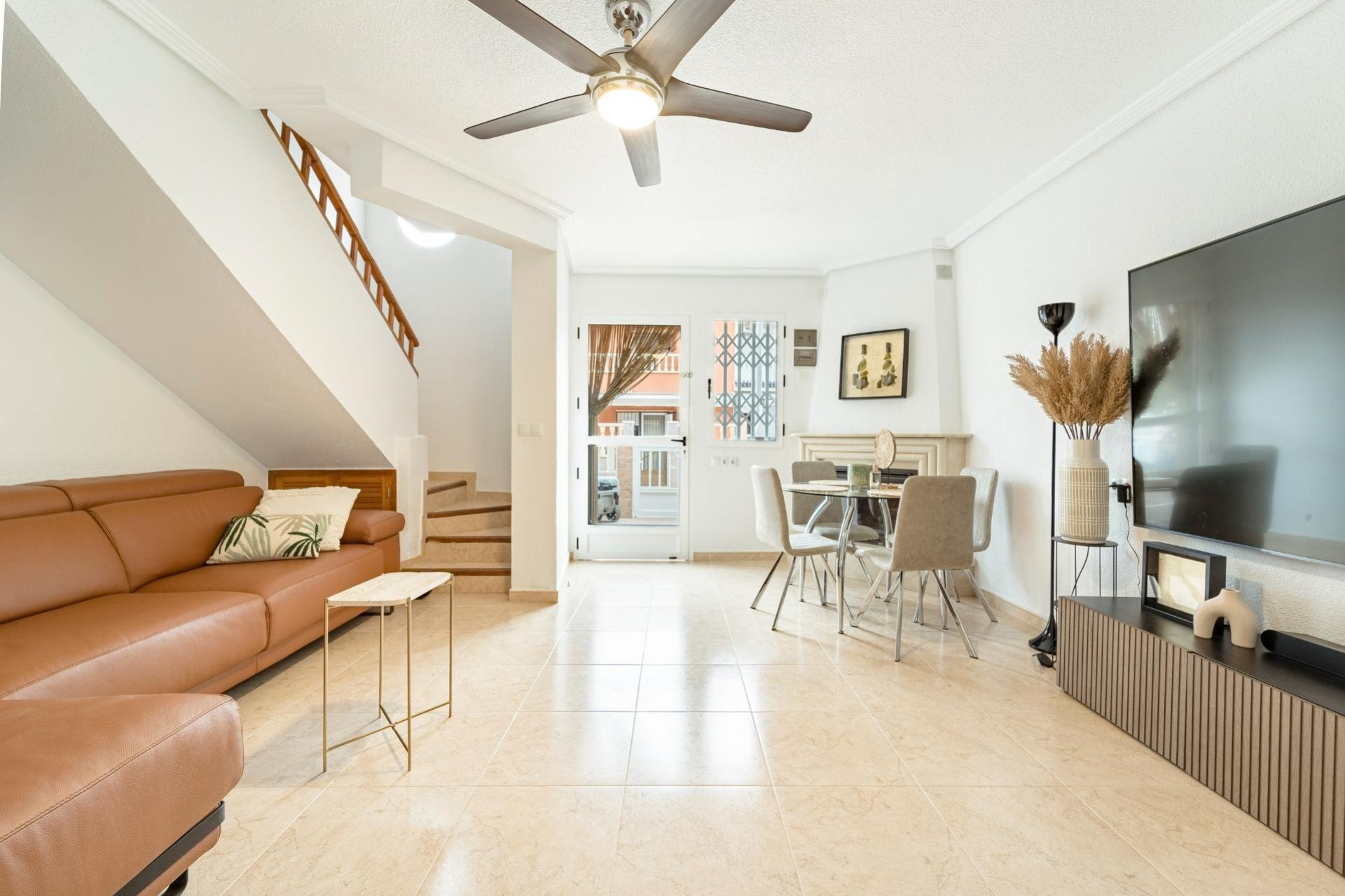 Revente - Duplex -
Torrevieja - Playa De Los Naufragos