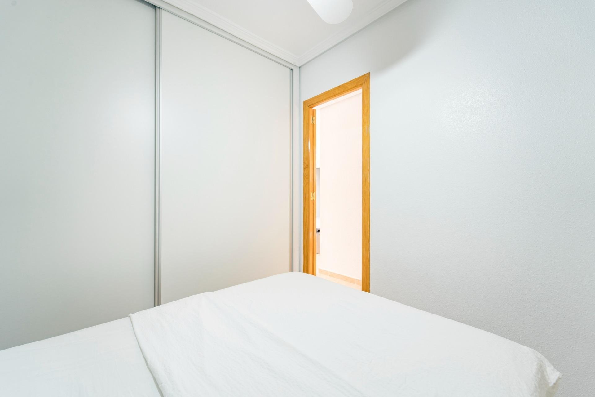 Revente - Duplex -
Torrevieja - Playa De Los Naufragos