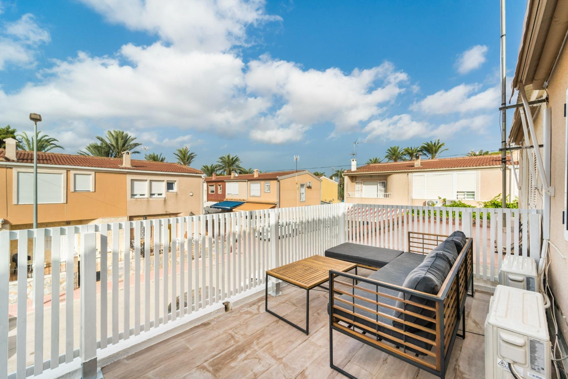 Revente - Duplex -
Torrevieja - Playa De Los Naufragos