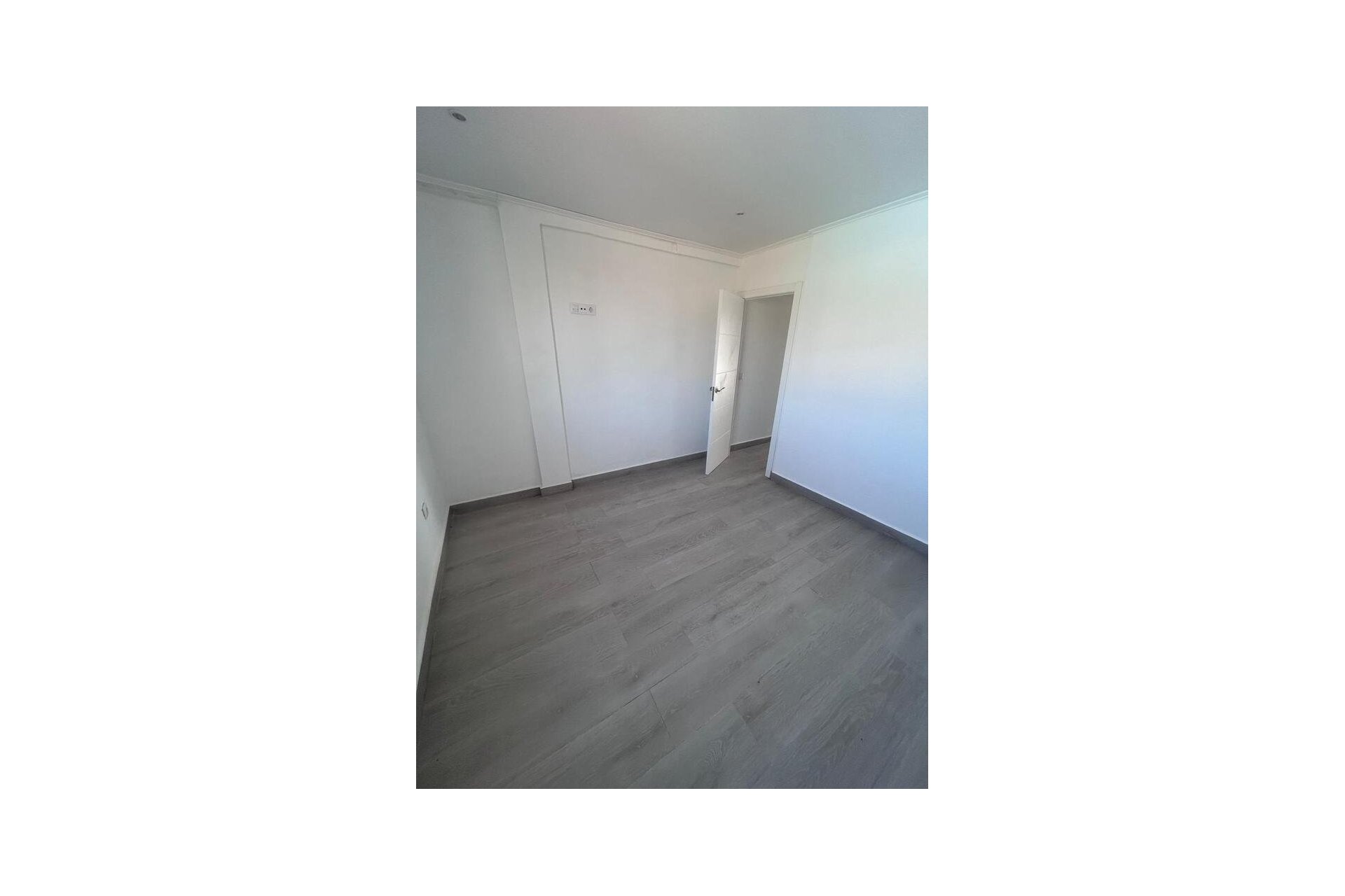 Revente - Duplex -
Torrevieja - Torreblanca