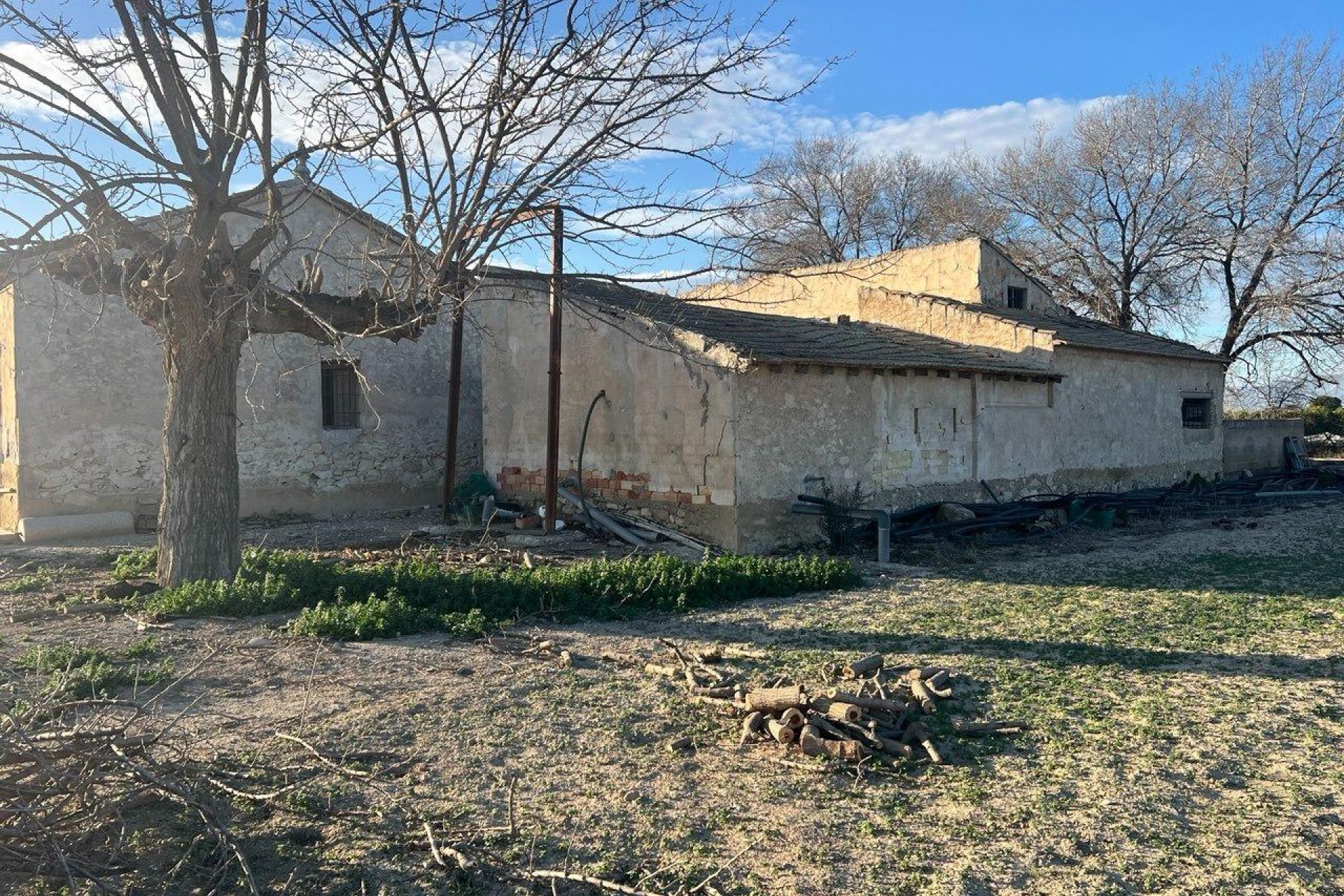 Revente - Finca -
Daya Nueva - Comunidad Valenciana