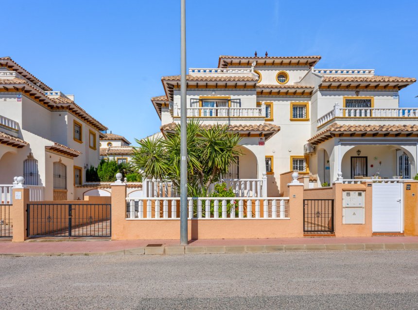 Revente - Quad House -
Cabo Roig - Costa Blanca