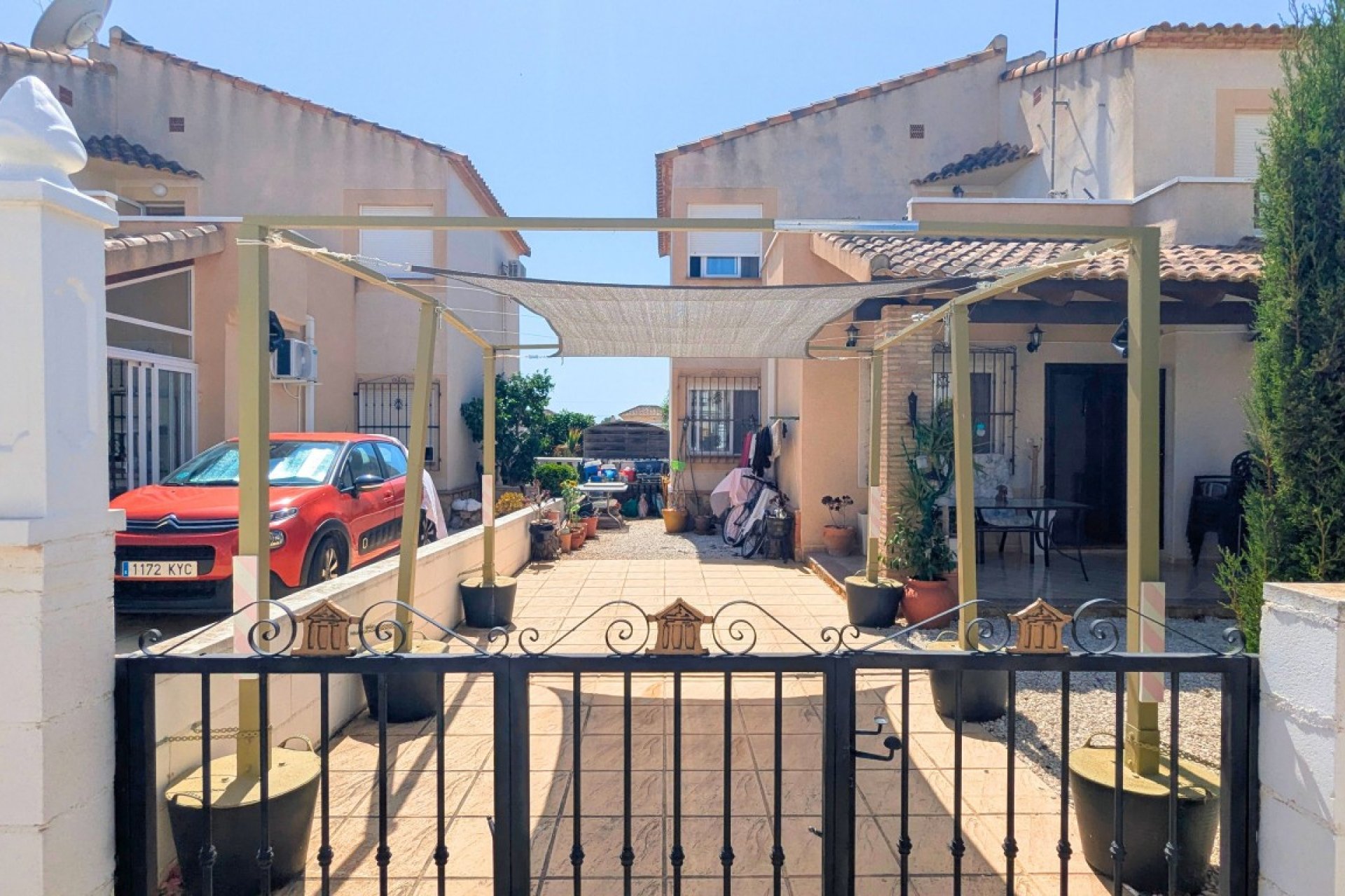 Revente - Quad House -
Lo Crispin - Inland