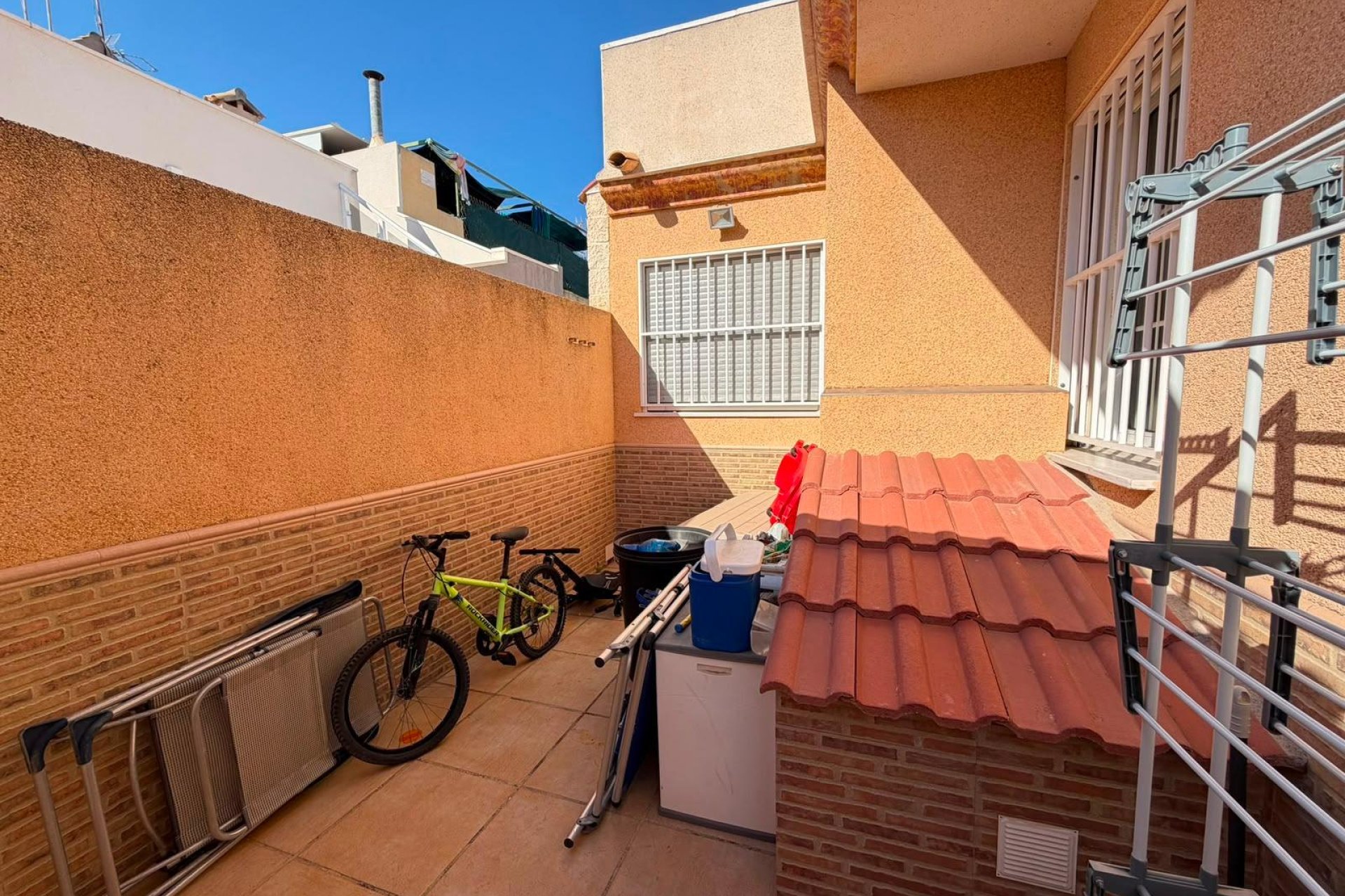 Revente - Quad House -
Torrevieja - Carrefour