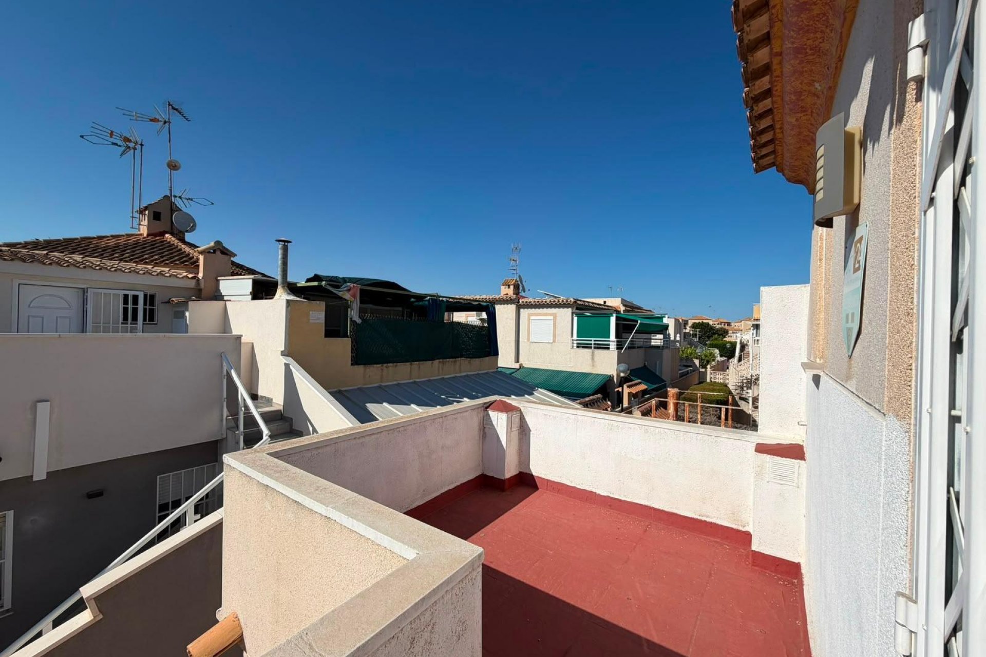 Revente - Quad House -
Torrevieja - Carrefour