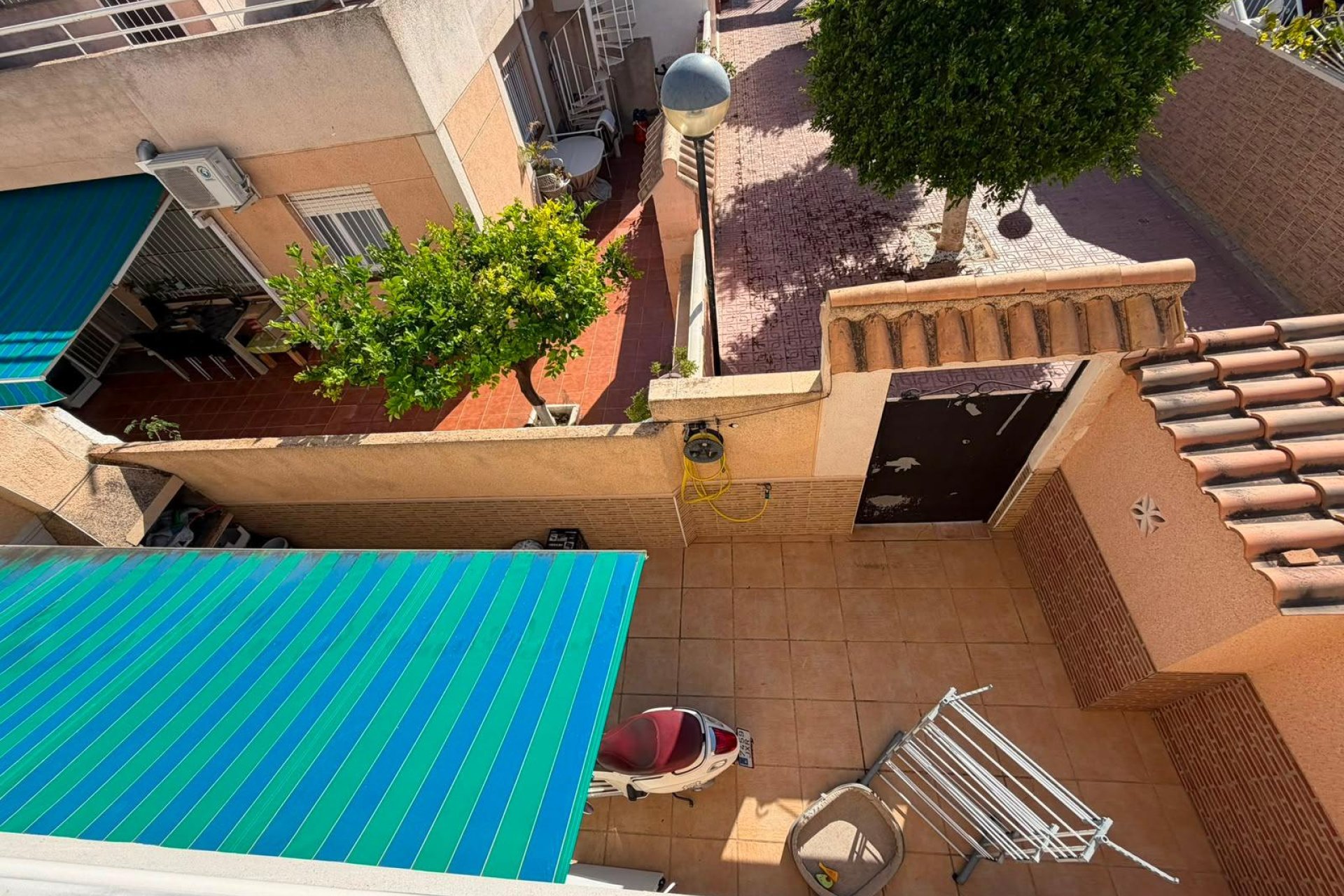 Revente - Quad House -
Torrevieja - Carrefour