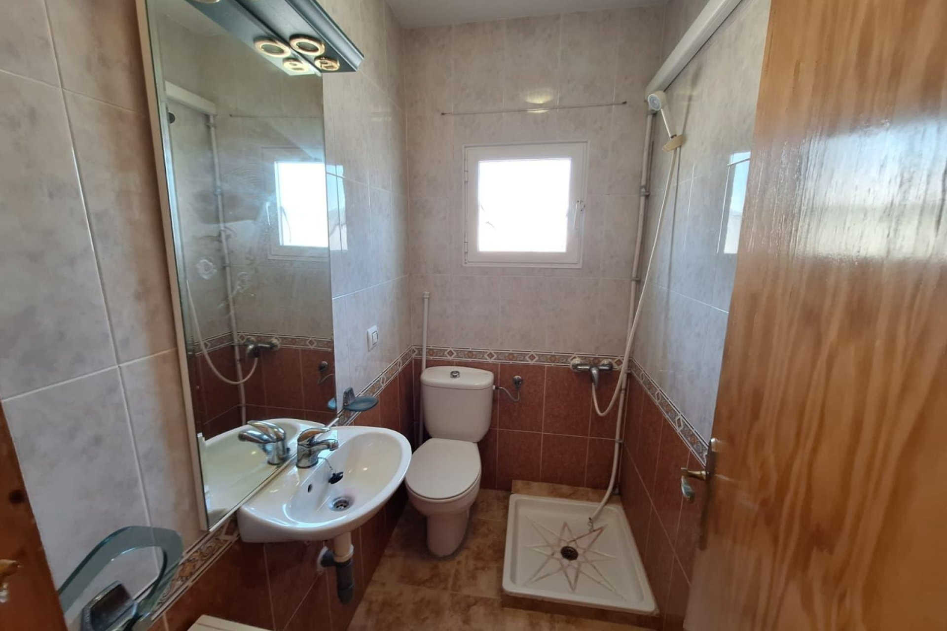 Revente - Quad House -
Torrevieja - Carrefour