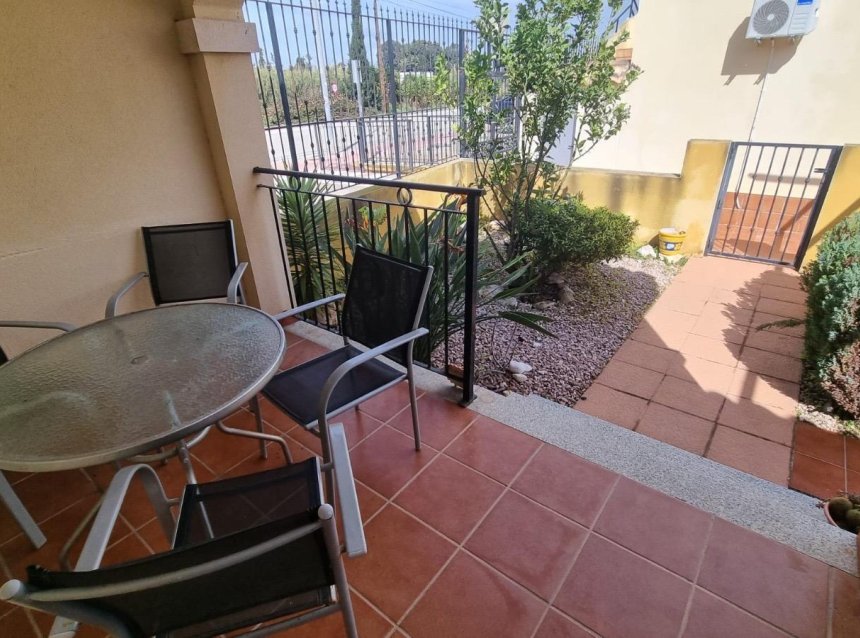 Revente - Semi Detached -
Guardamar del Segura - Urbanizaciones