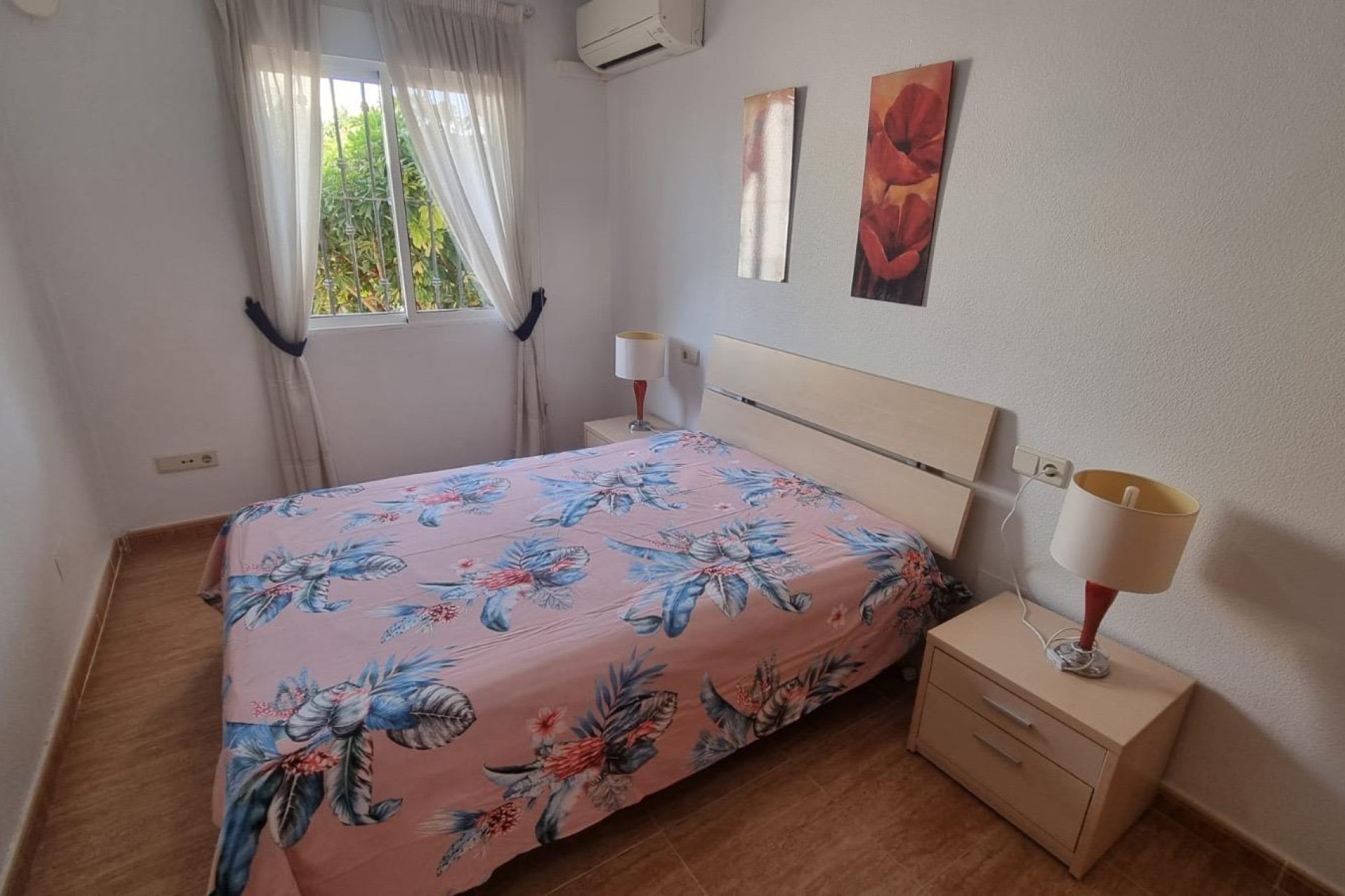 Revente - Semi Detached -
Guardamar del Segura - Urbanizaciones