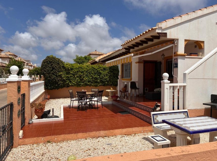 Revente - Semi Detached -
Lomas de Caboroig - Costa Blanca