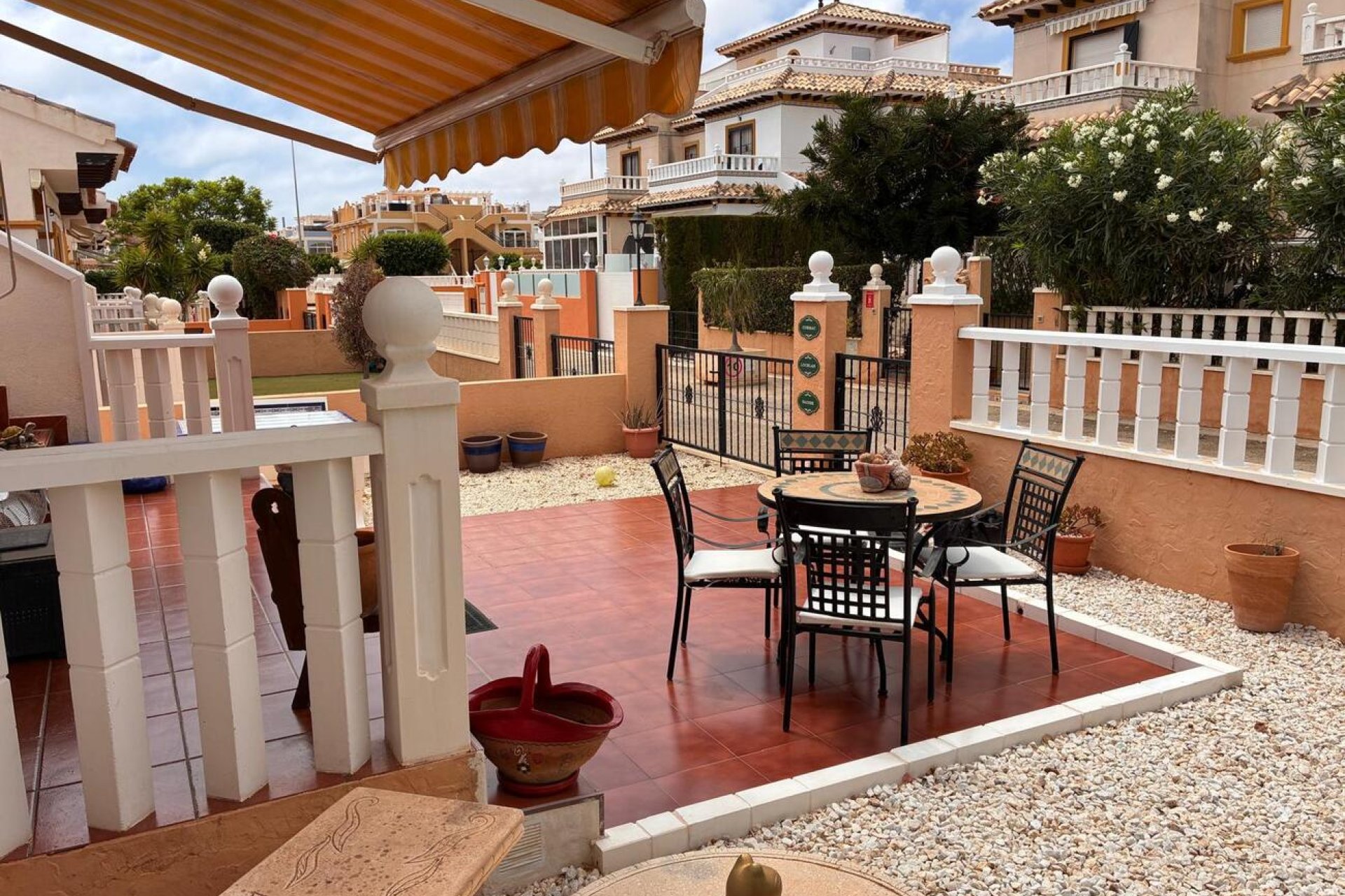 Revente - Semi Detached -
Lomas de Caboroig - Costa Blanca