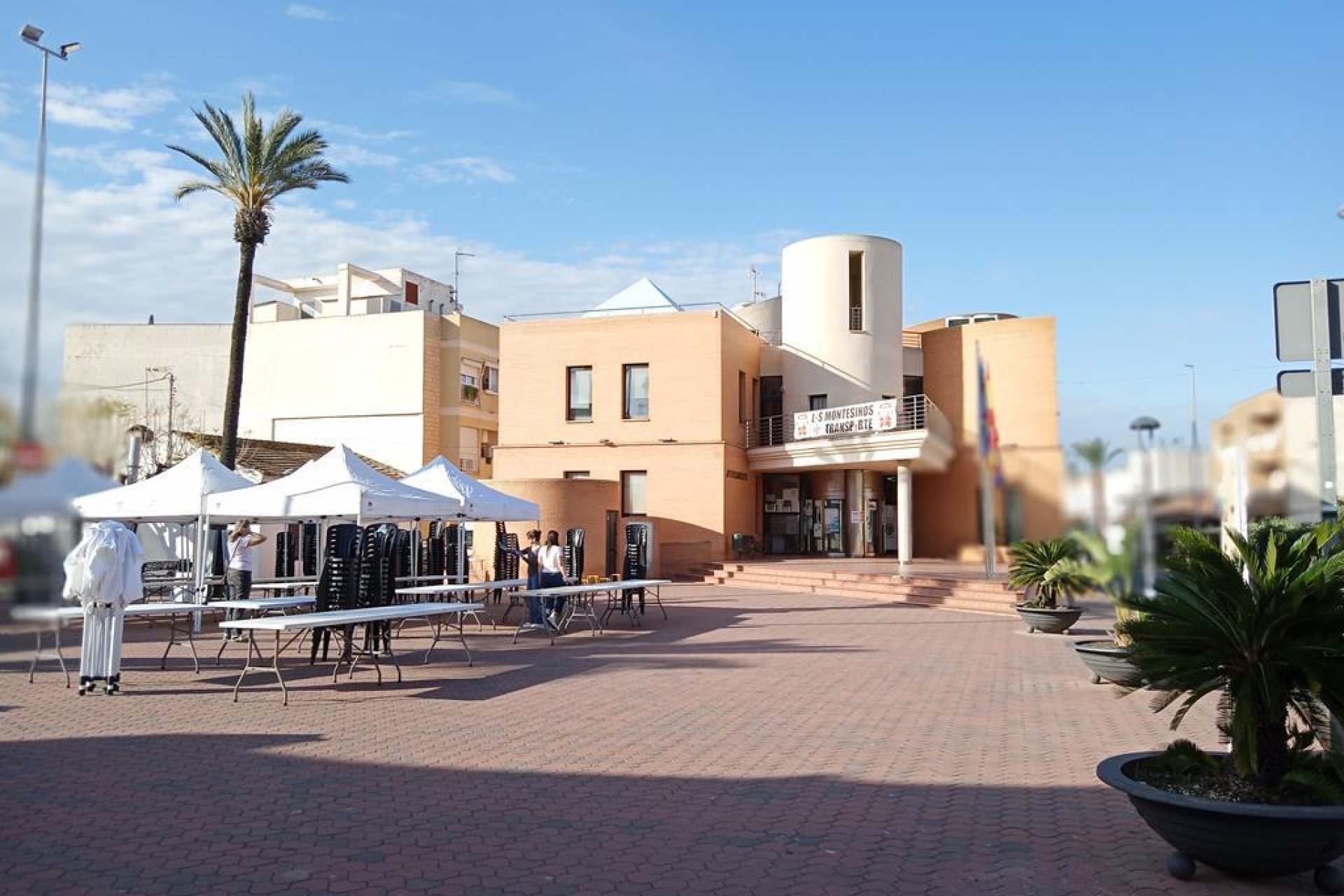 Revente - Semi Detached -
Los Montesinos - PUEBLO CENTRO