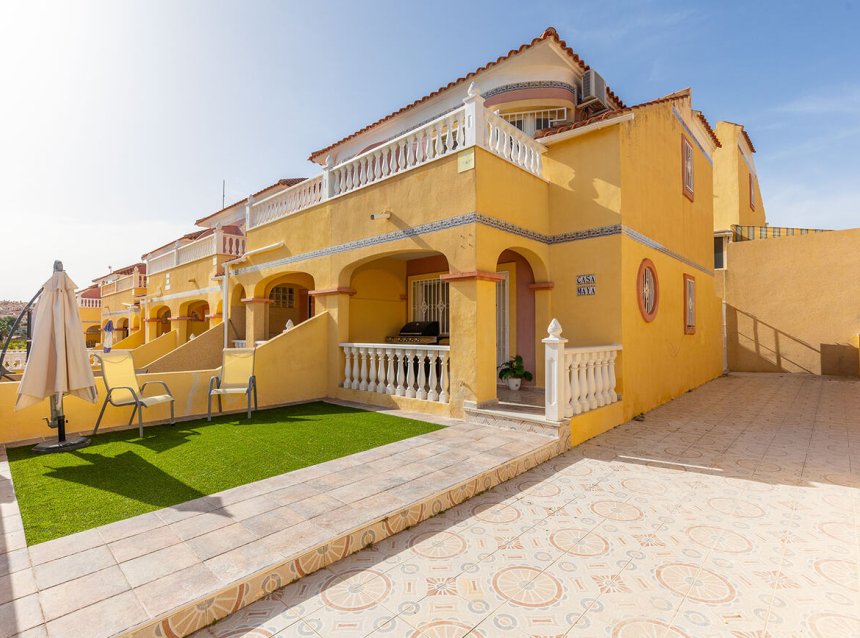 Revente - Semi Detached -
Orihuela Costa - Villamartín