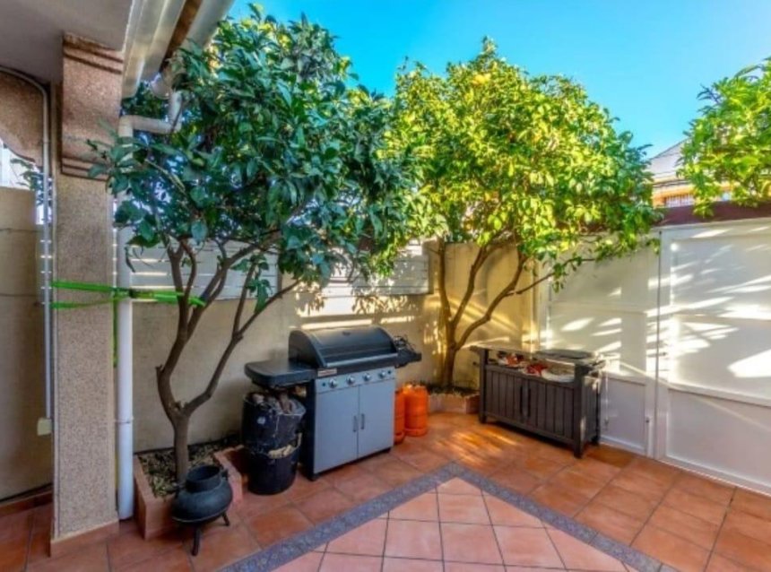 Revente - Semi Detached -
Torrevieja - Aguas Nuevas