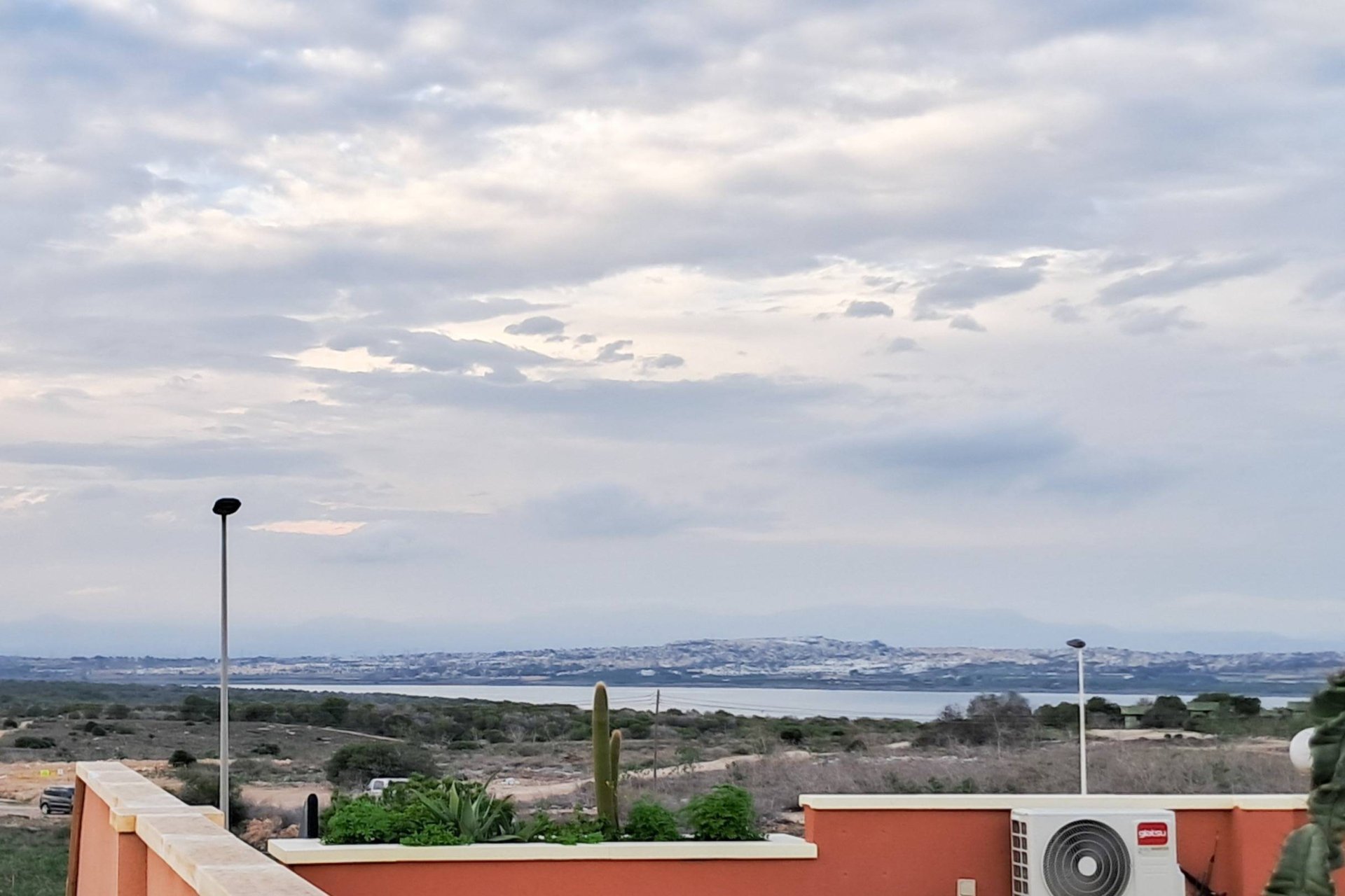 Revente - Semi Detached -
Torrevieja - Parque Acuático - Sector 25