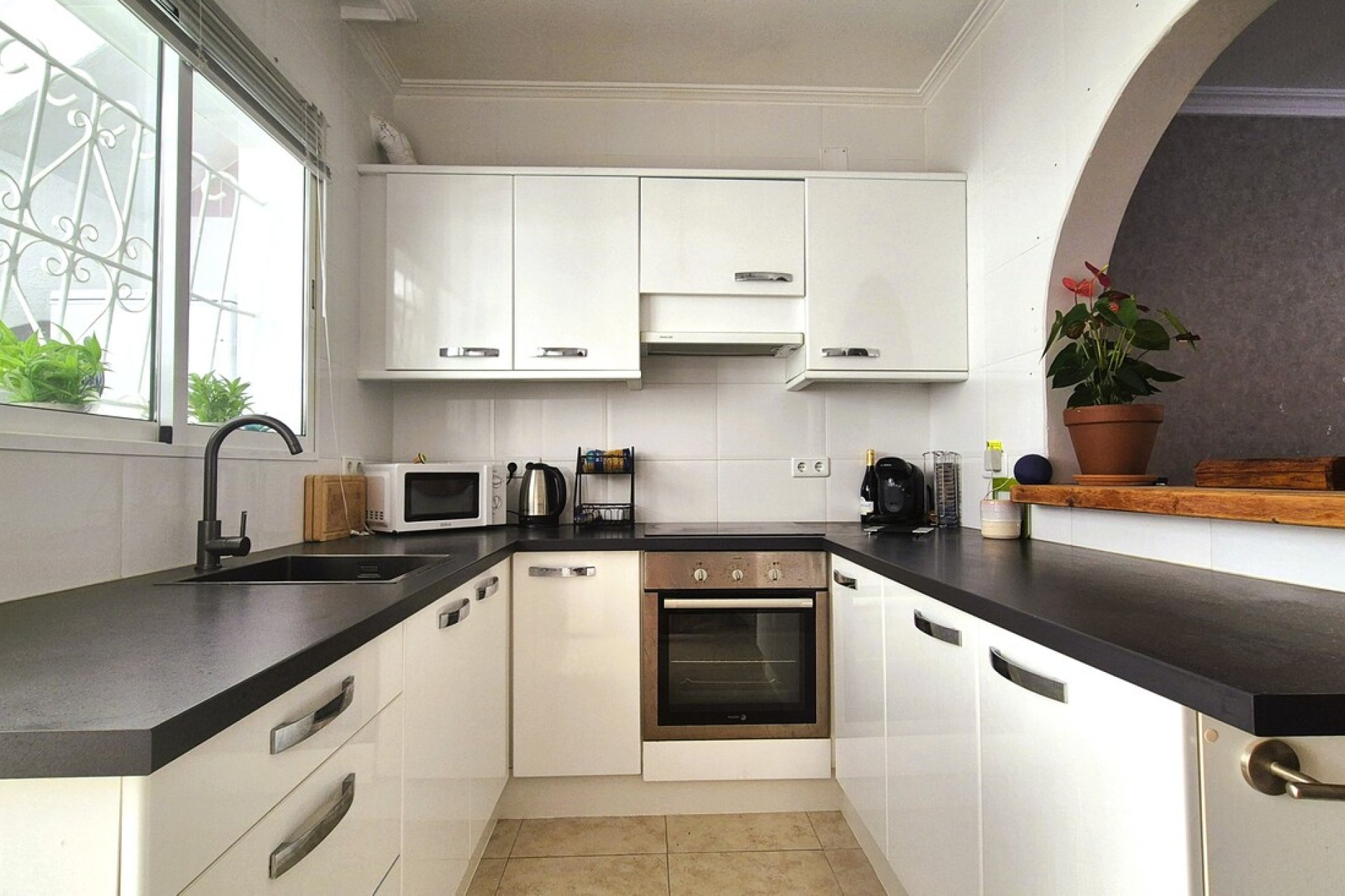 Revente - Semi Detached -
Villamartin - Costa Blanca