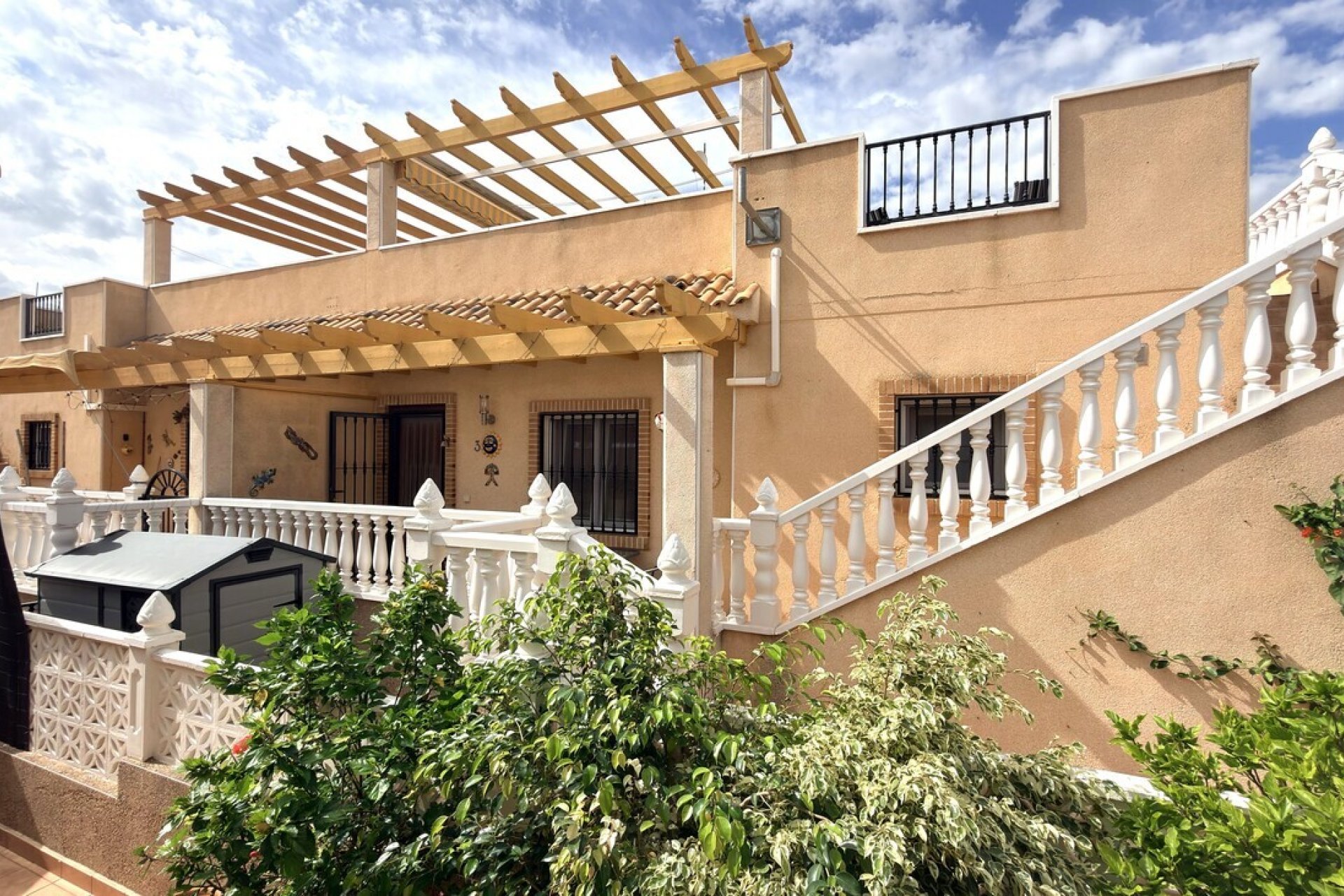 Revente - Semi Detached -
Villamartin - Costa Blanca