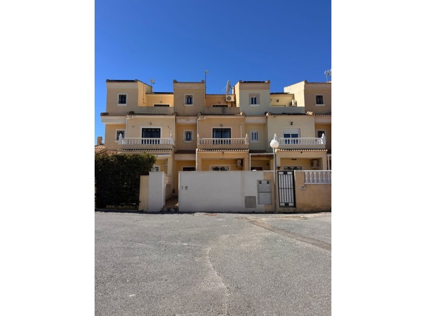 Revente - Town House -
Campoamor - Costa Blanca