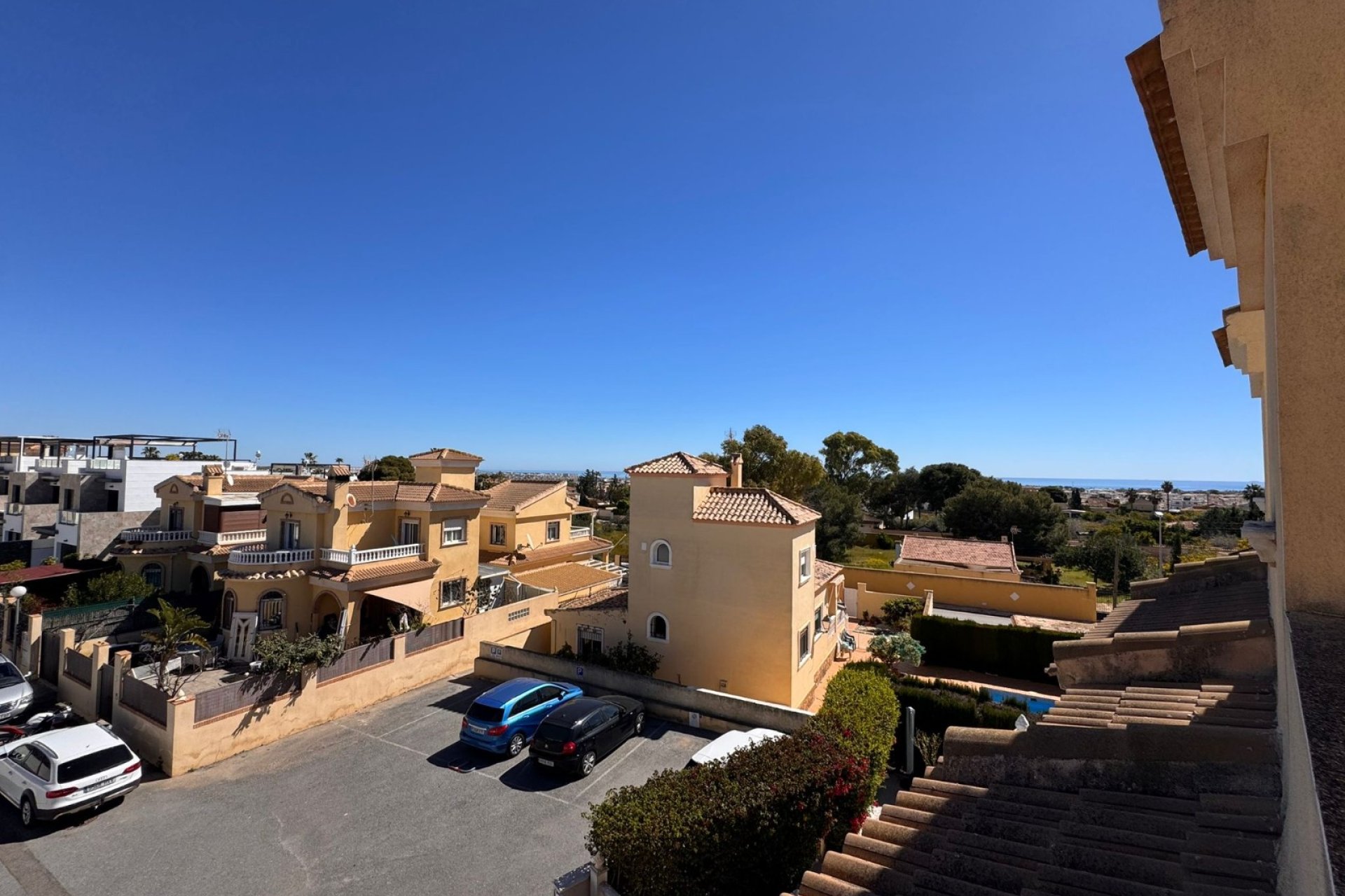 Revente - Town House -
Campoamor - Costa Blanca