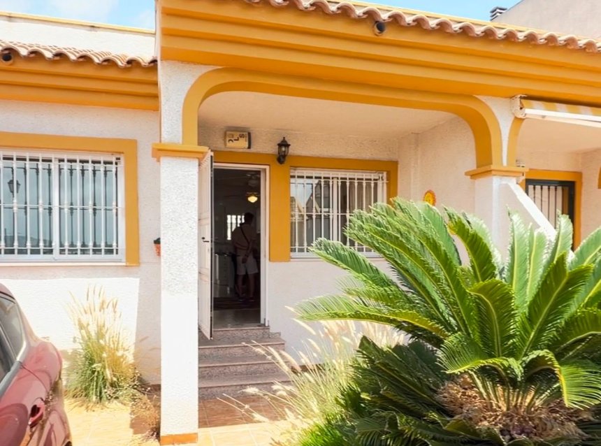 Revente - Town House -
Daya Nueva - Costa Blanca