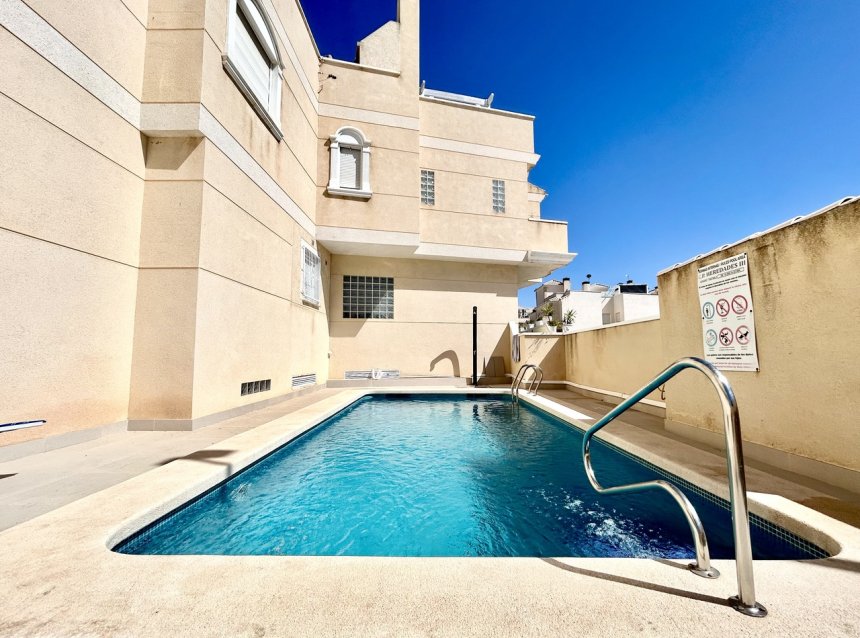 Revente - Town House -
Heredades - Costa Blanca