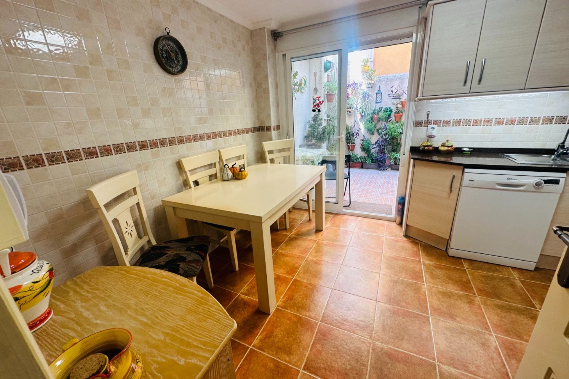 Revente - Town House -
Jacarilla - Inland