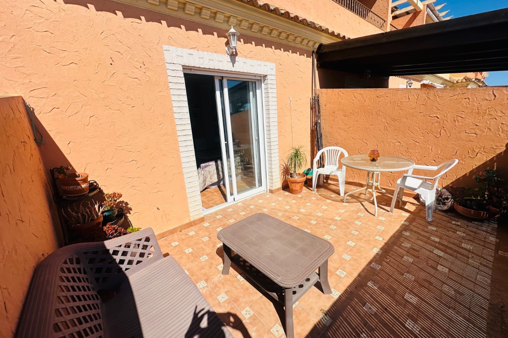 Revente - Town House -
Jacarilla - Inland