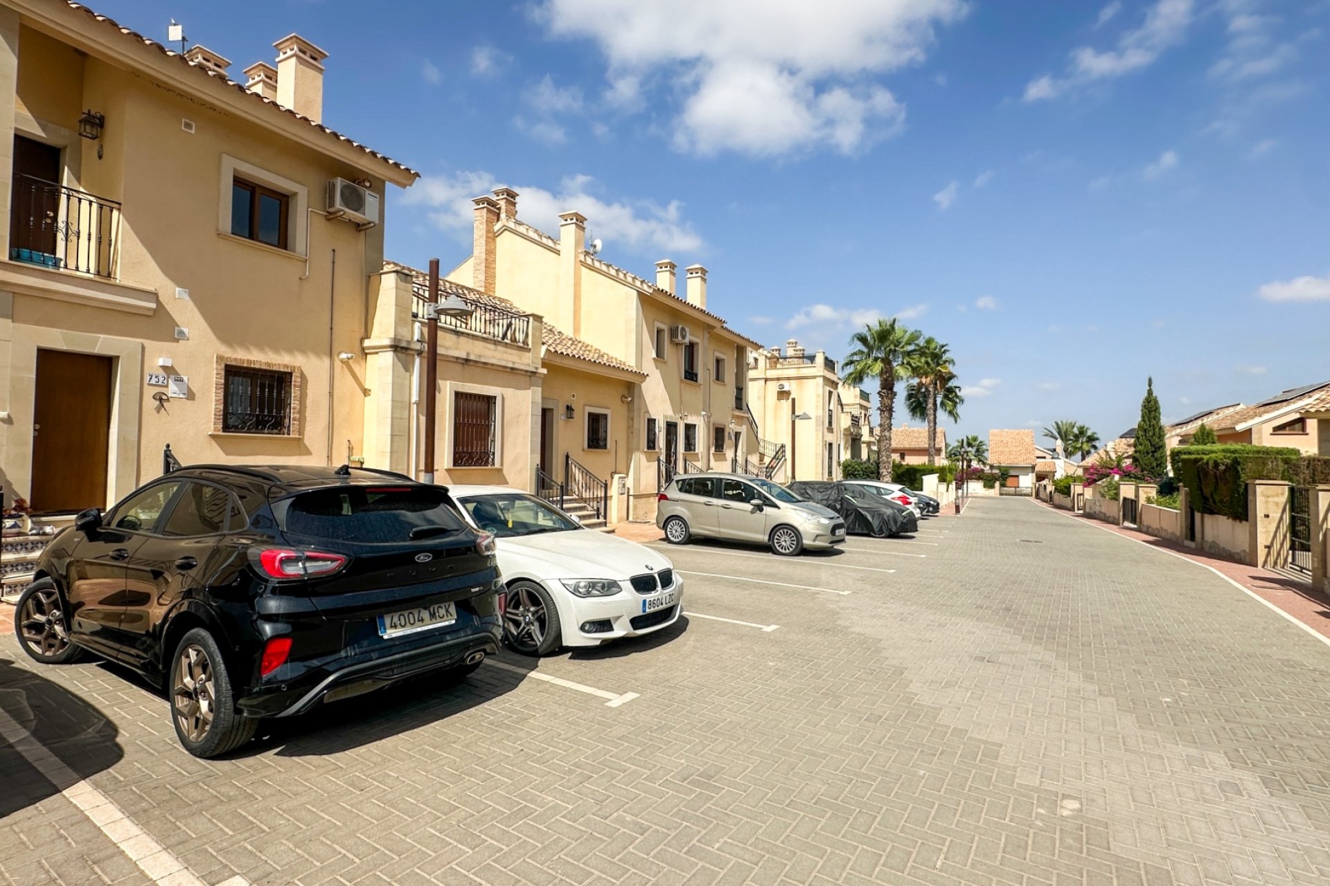 Revente - Town House -
La Finca Golf Resort - Inland