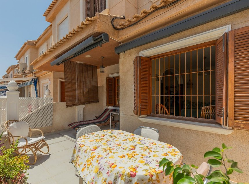 Revente - Town House -
La Mata - Costa Blanca