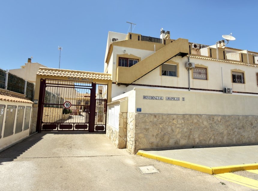 Revente - Town House -
La Zenia - Costa Blanca