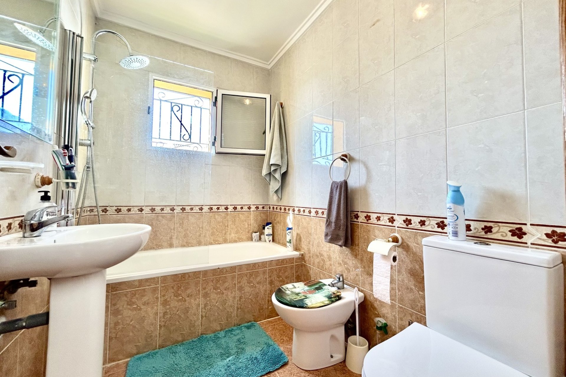 Revente - Town House -
Los Altos - Costa Blanca