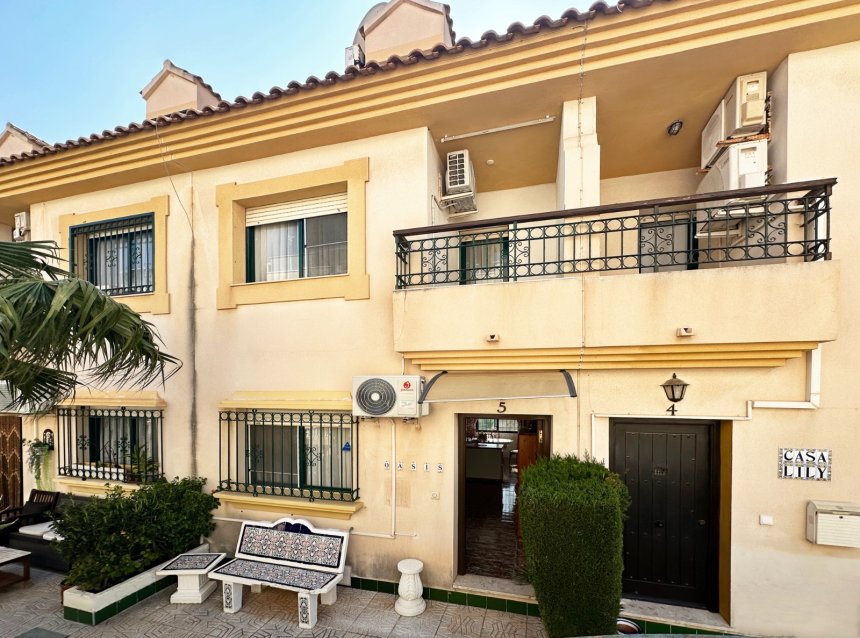Revente - Town House -
Orihuela Costa - Costa Blanca