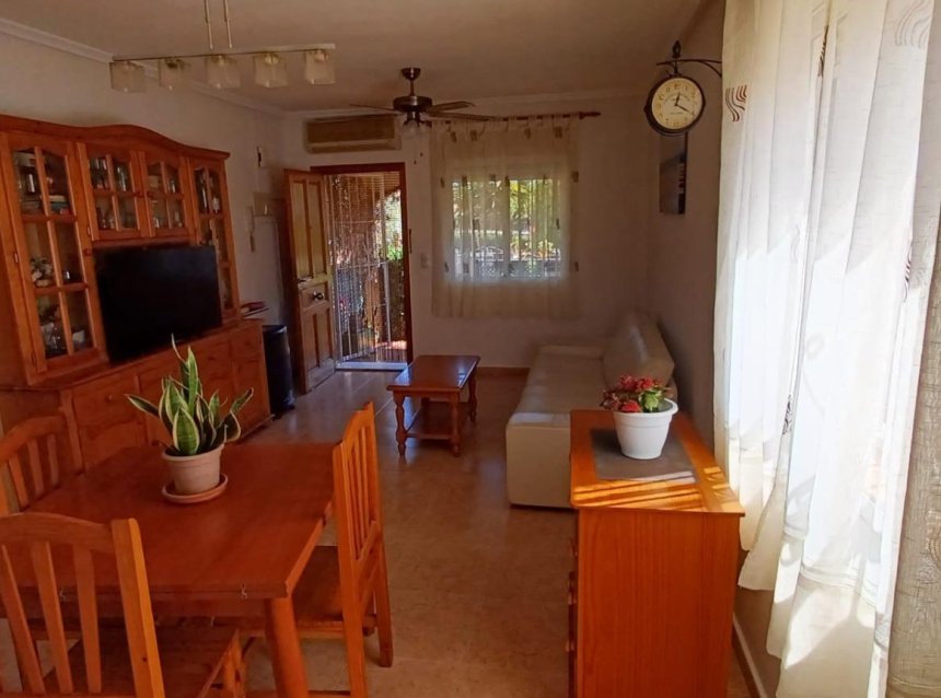 Revente - Town House -
Orihuela Costa - La Chismosa