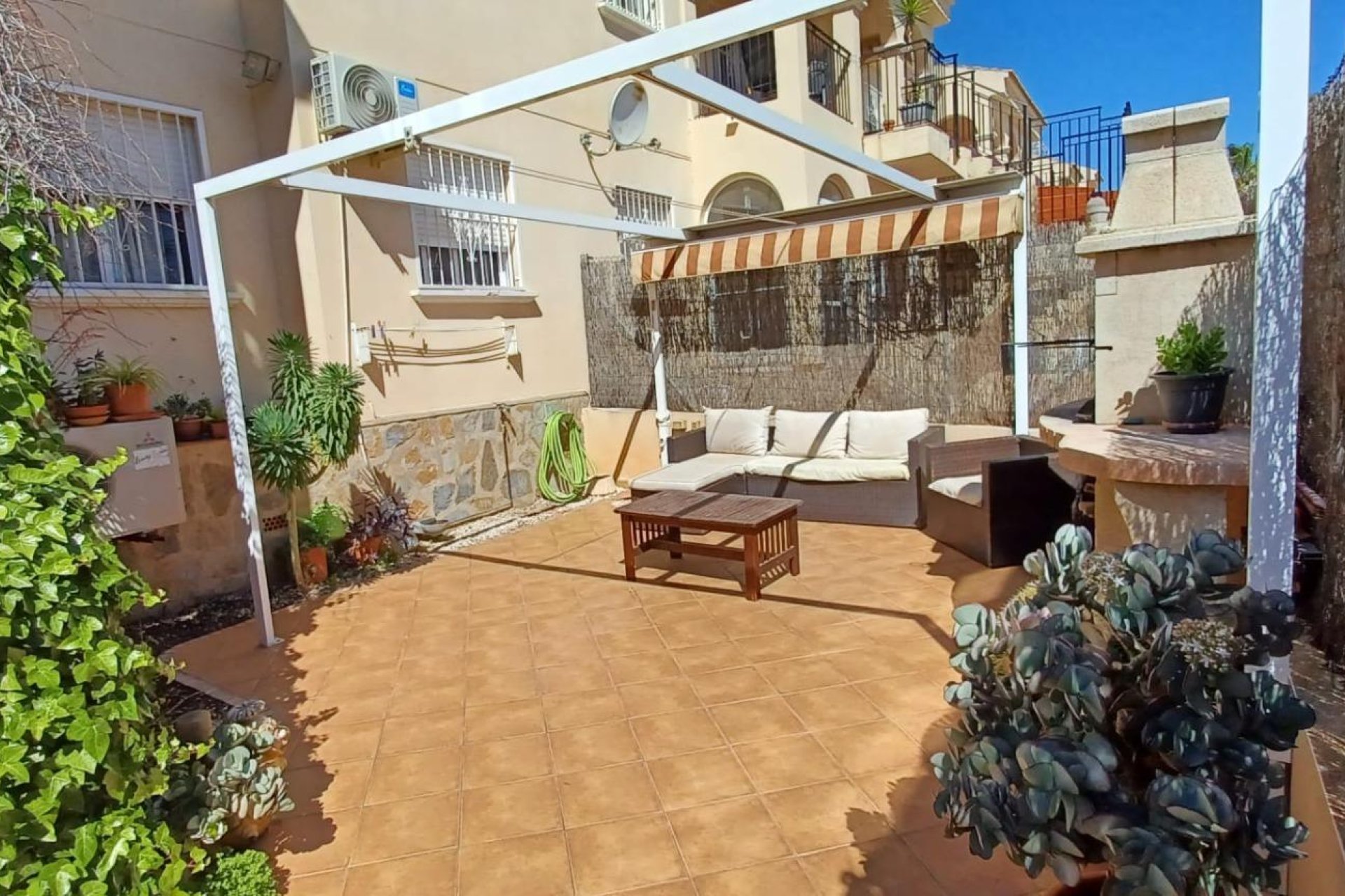 Revente - Town House -
Orihuela Costa - La Chismosa