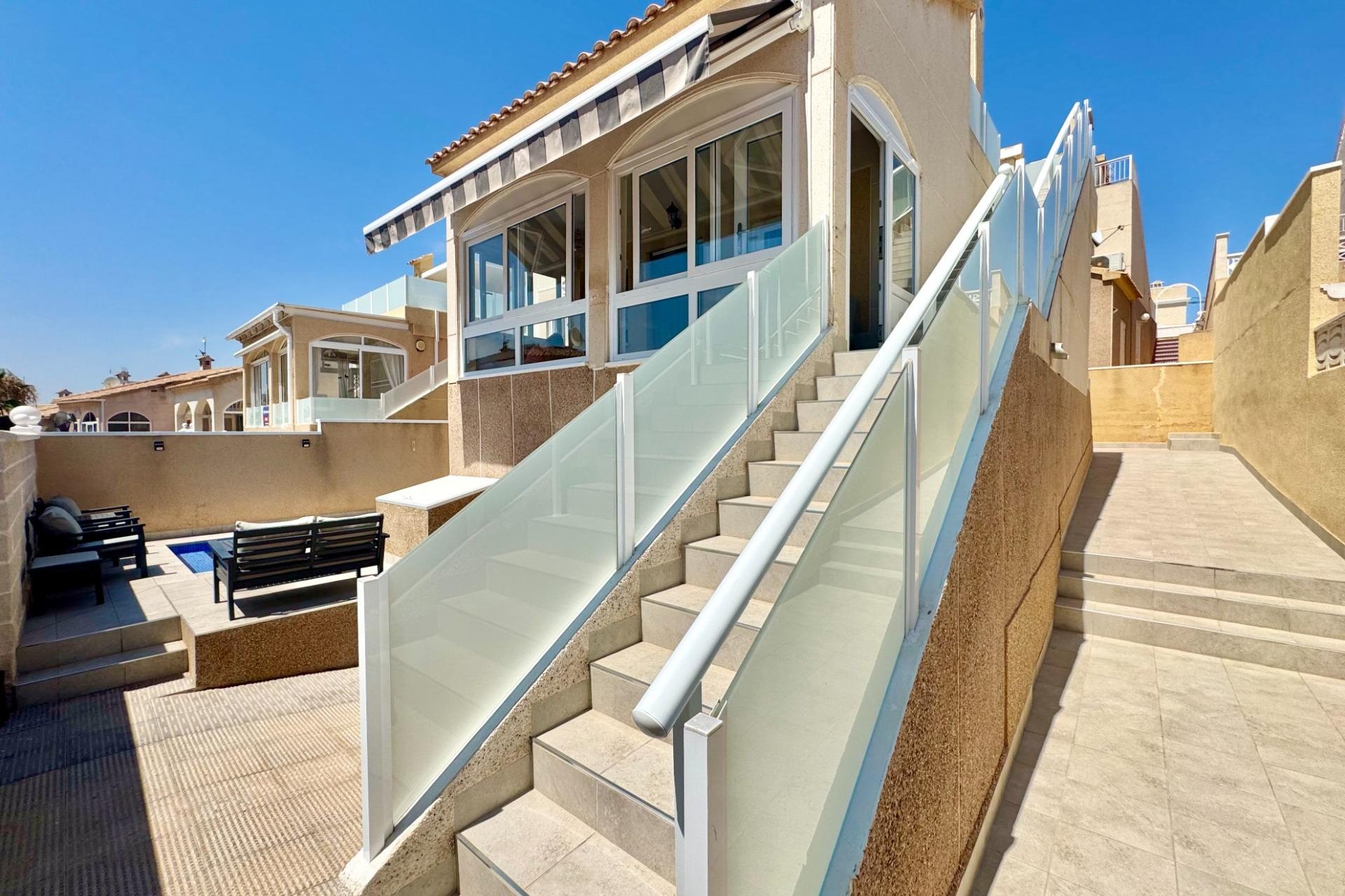 Revente - Town House -
Orihuela Costa - La Florida