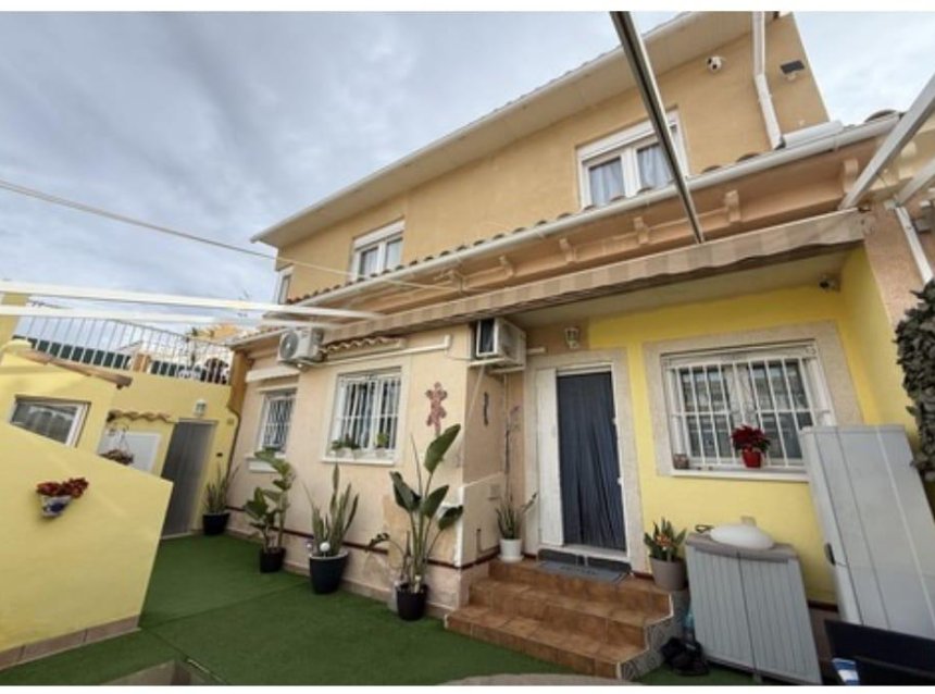 Revente - Town House -
Orihuela Costa - La Florida