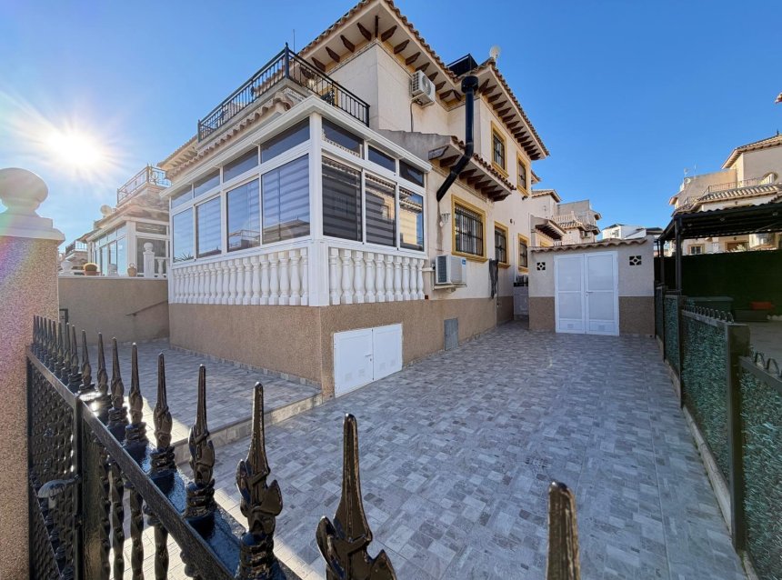 Revente - Town House -
Orihuela Costa - Las Filipinas