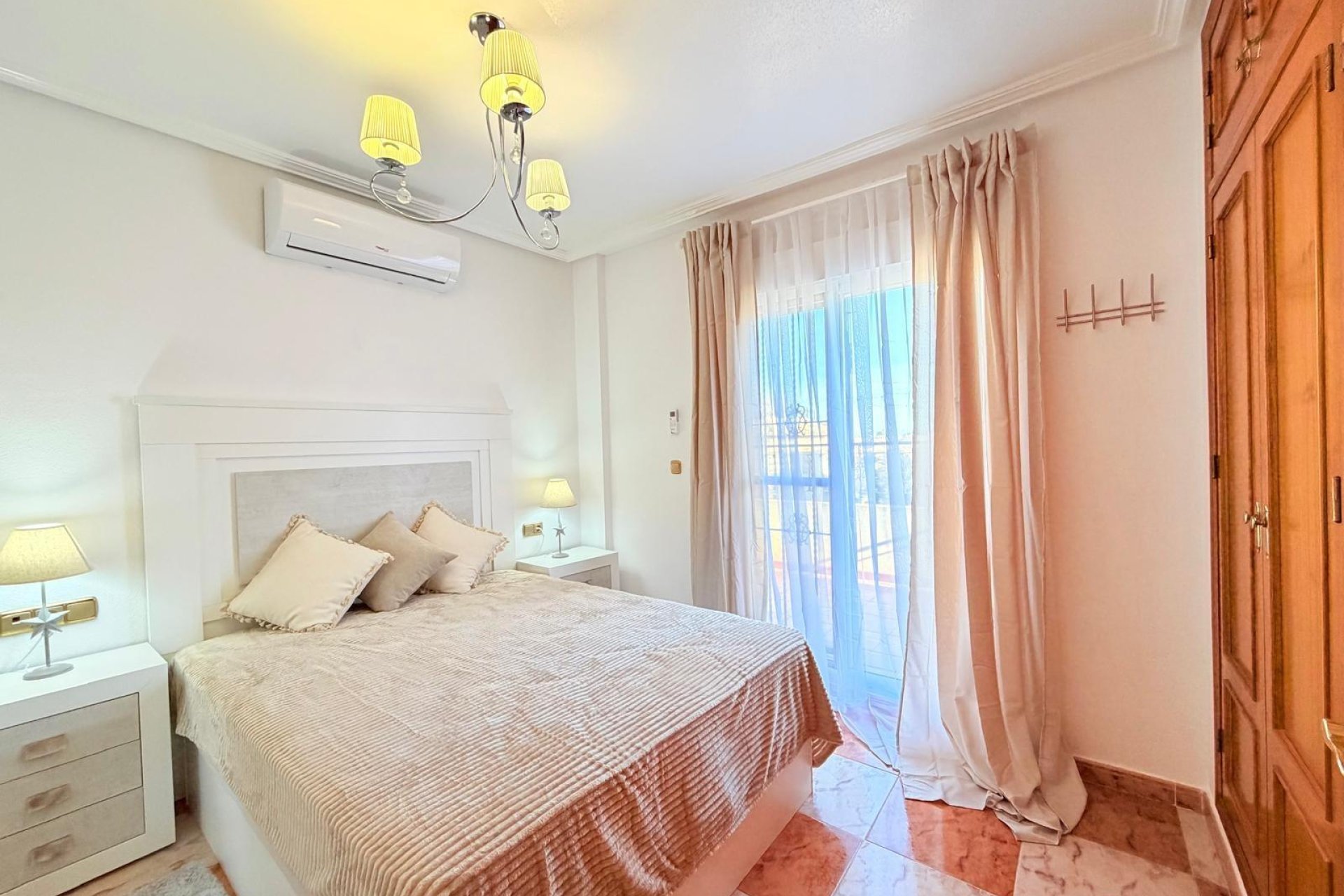 Revente - Town House -
Orihuela Costa - Las Filipinas