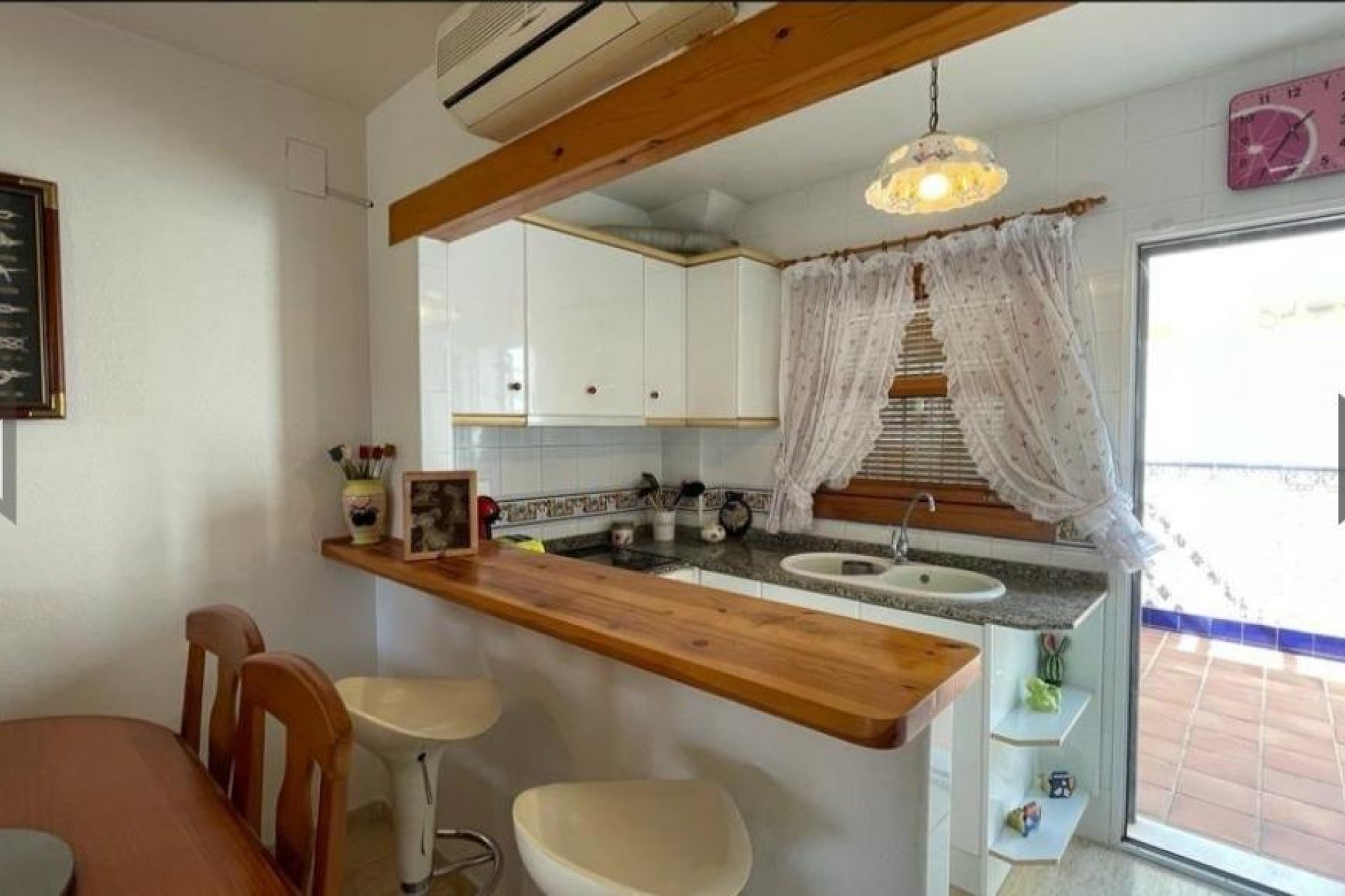 Revente - Town House -
Pilar de la Horadada - Pueblo Latino