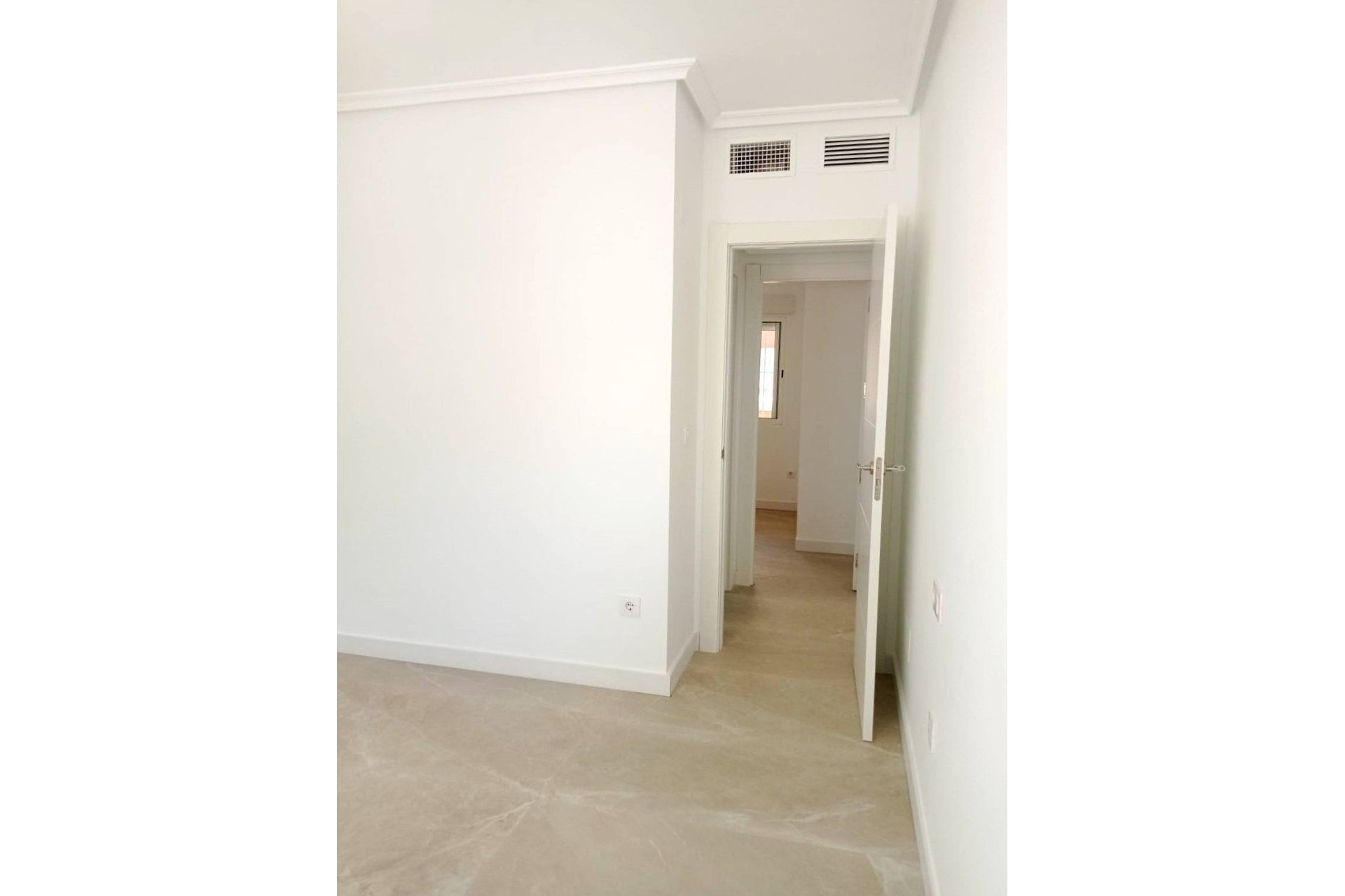 Revente - Town House -
Pilar de la Horadada