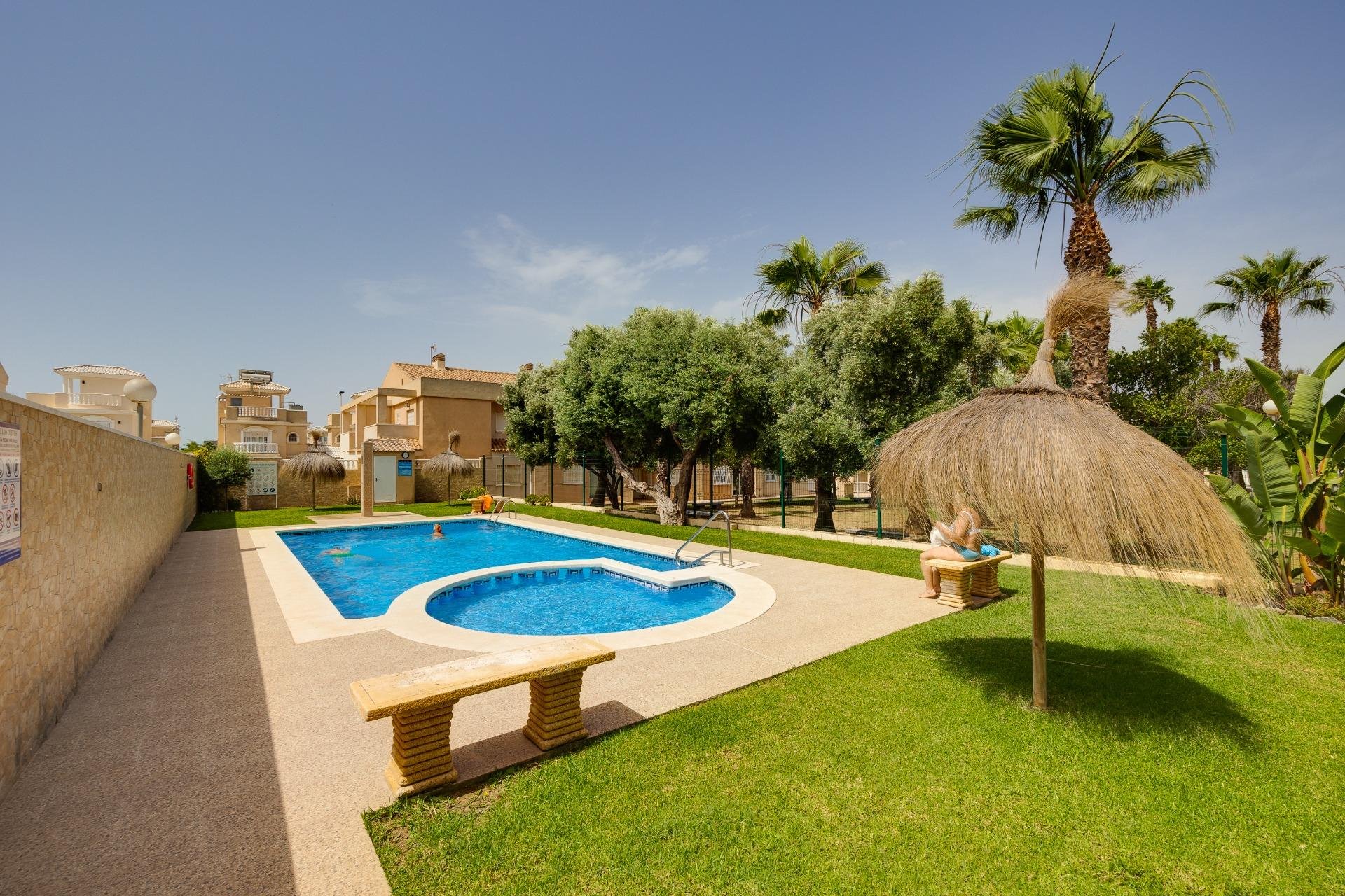 Revente - Town House -
Torrevieja - Aguas Nuevas