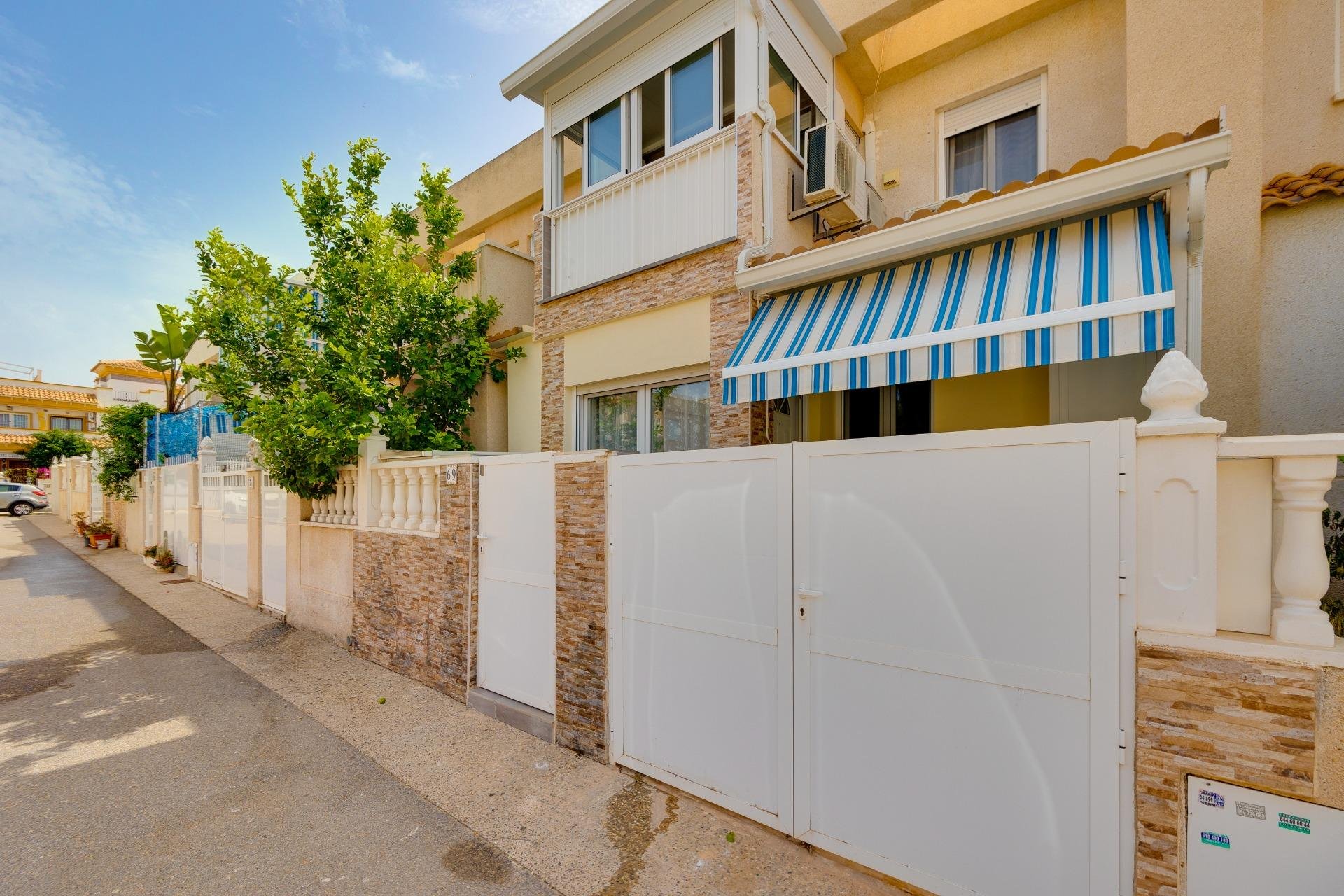 Revente - Town House -
Torrevieja - Aguas Nuevas