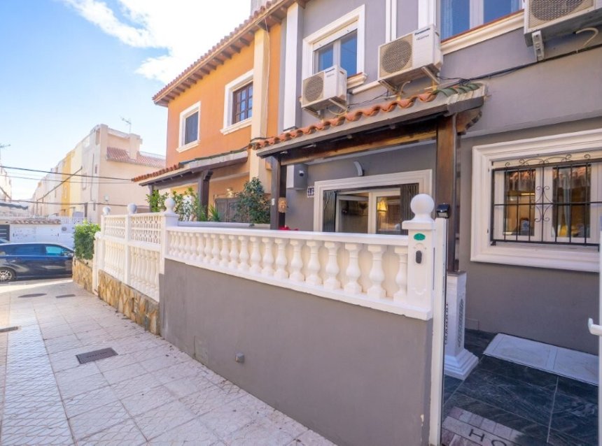 Revente - Town House -
Torrevieja - Cabo Cervera