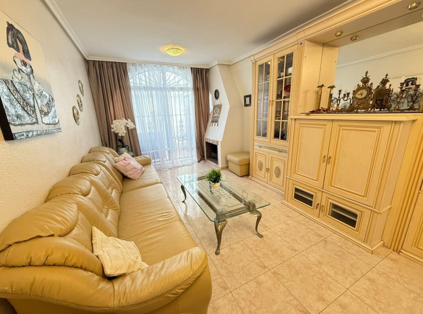 Revente - Town House -
Torrevieja - Calas Blanca