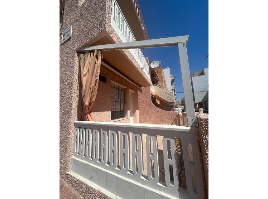 Revente - Town House -
Torrevieja - Centro