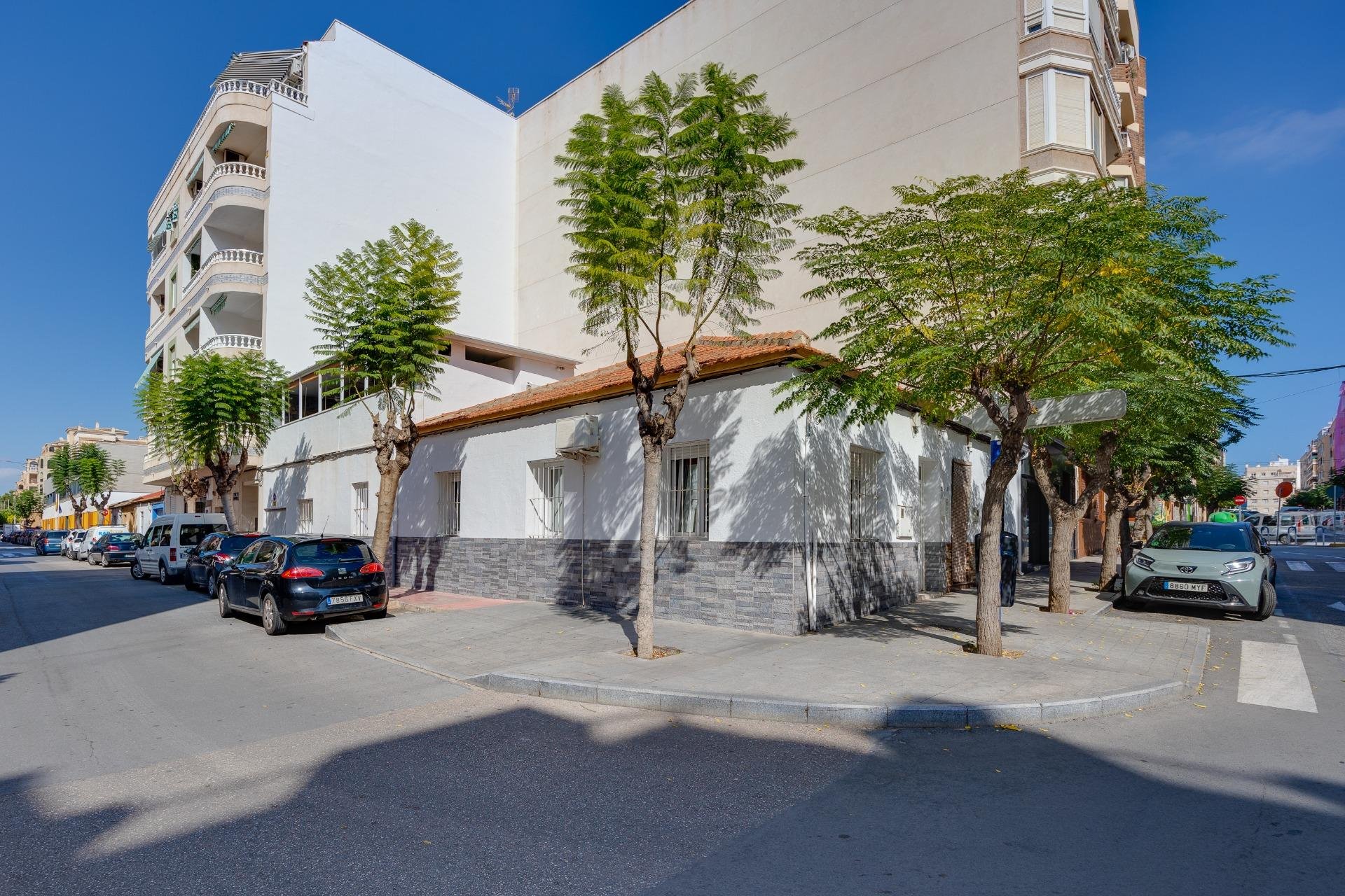 Revente - Town House -
Torrevieja - Centro